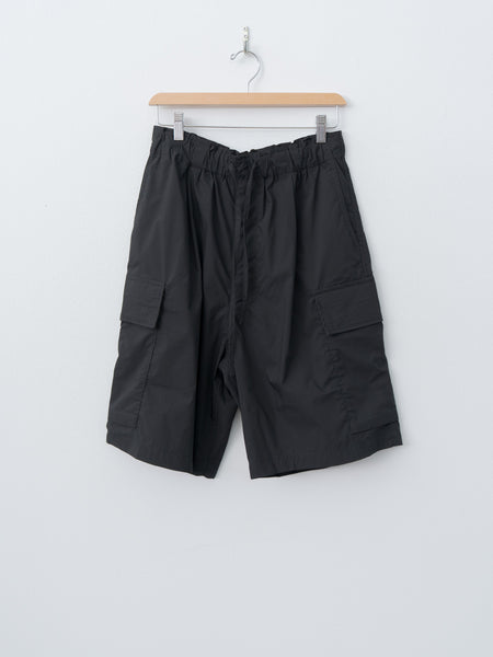 【直営・関税送料込】Trapeze shorts in na Shop Sacai - Nylon Twill Cargo Shorts | Saks Fifth Avenue