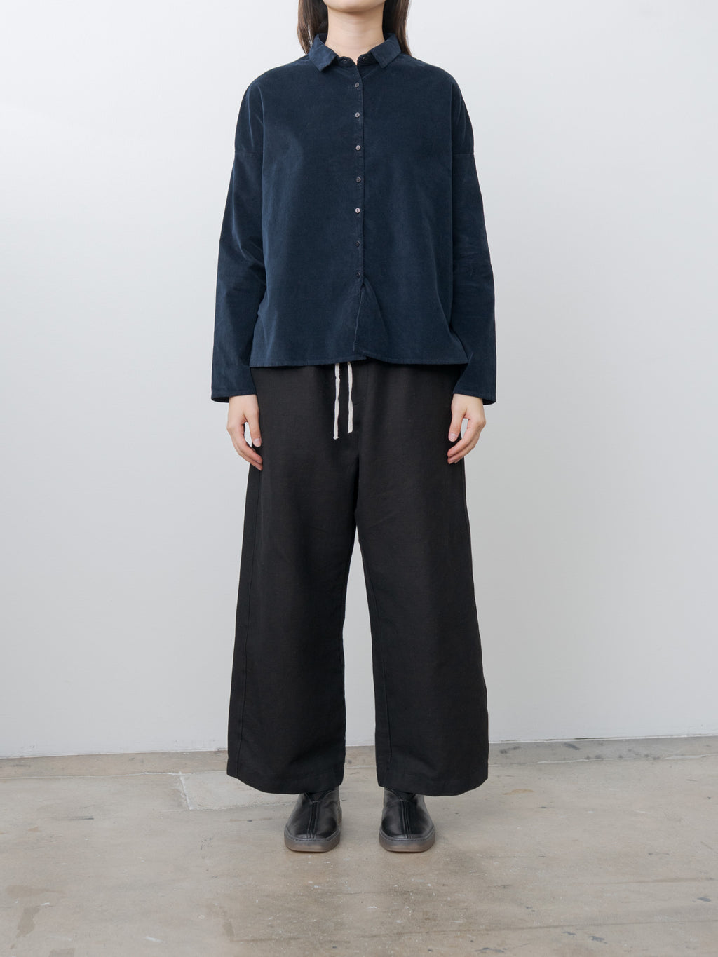 Namu Shop - Album di Famiglia Short Collar Shirt V - Ink