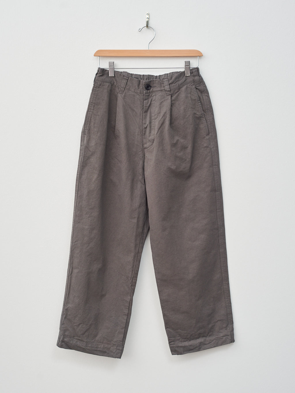 Namu Shop - Veritecoeur Straight Tuck Pants - Gray