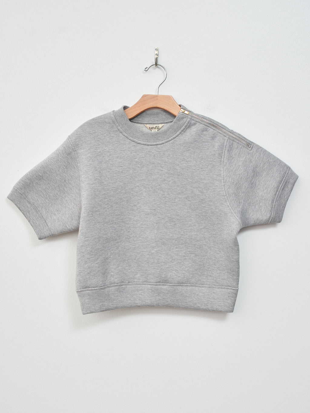 Namu Shop - Unfil Double Facing Jersey Cropped Half Sleeve Top - Heather Gray