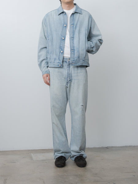 AURALEE BOTANICAL DYED SELVEDGE… BLOUSON Auralee Faded Selvedge Light Denim Blouson - Light Indigo | Namu Shop