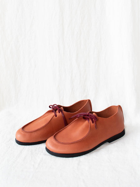TODD LACE-UP LOAFER Vince Todd Lace Up Loafers In Hickory - 40% Off | Editorialist main image 4