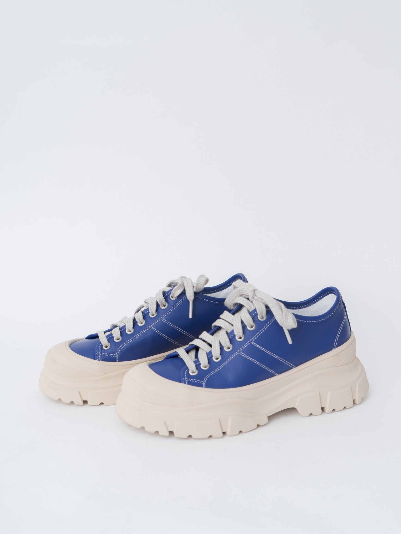Feat Sneakers - Klein/Mastic Outsole