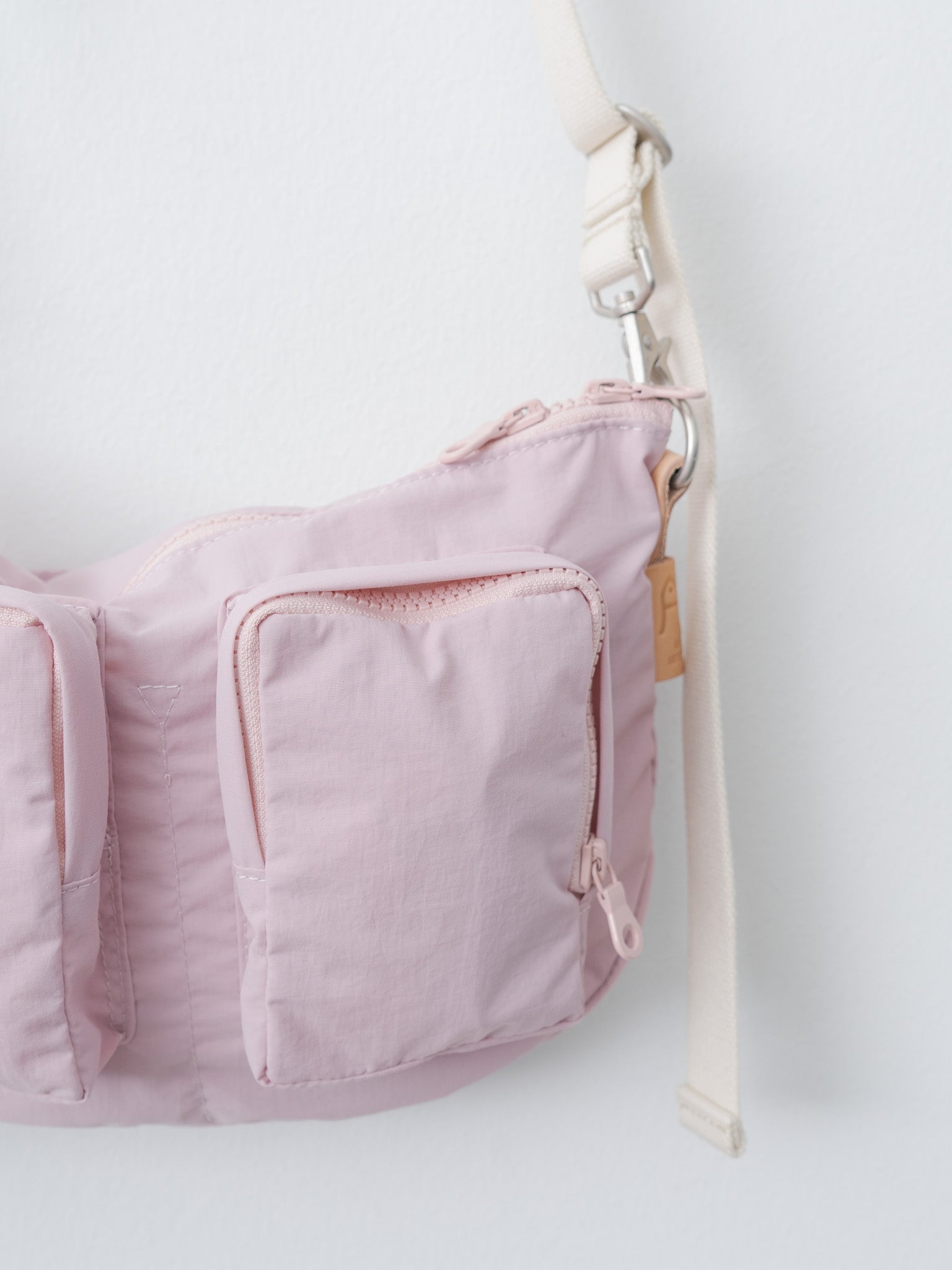 Namu Shop - Amiacalva Shrink Nylon Bodybag Small - Sakura Pink