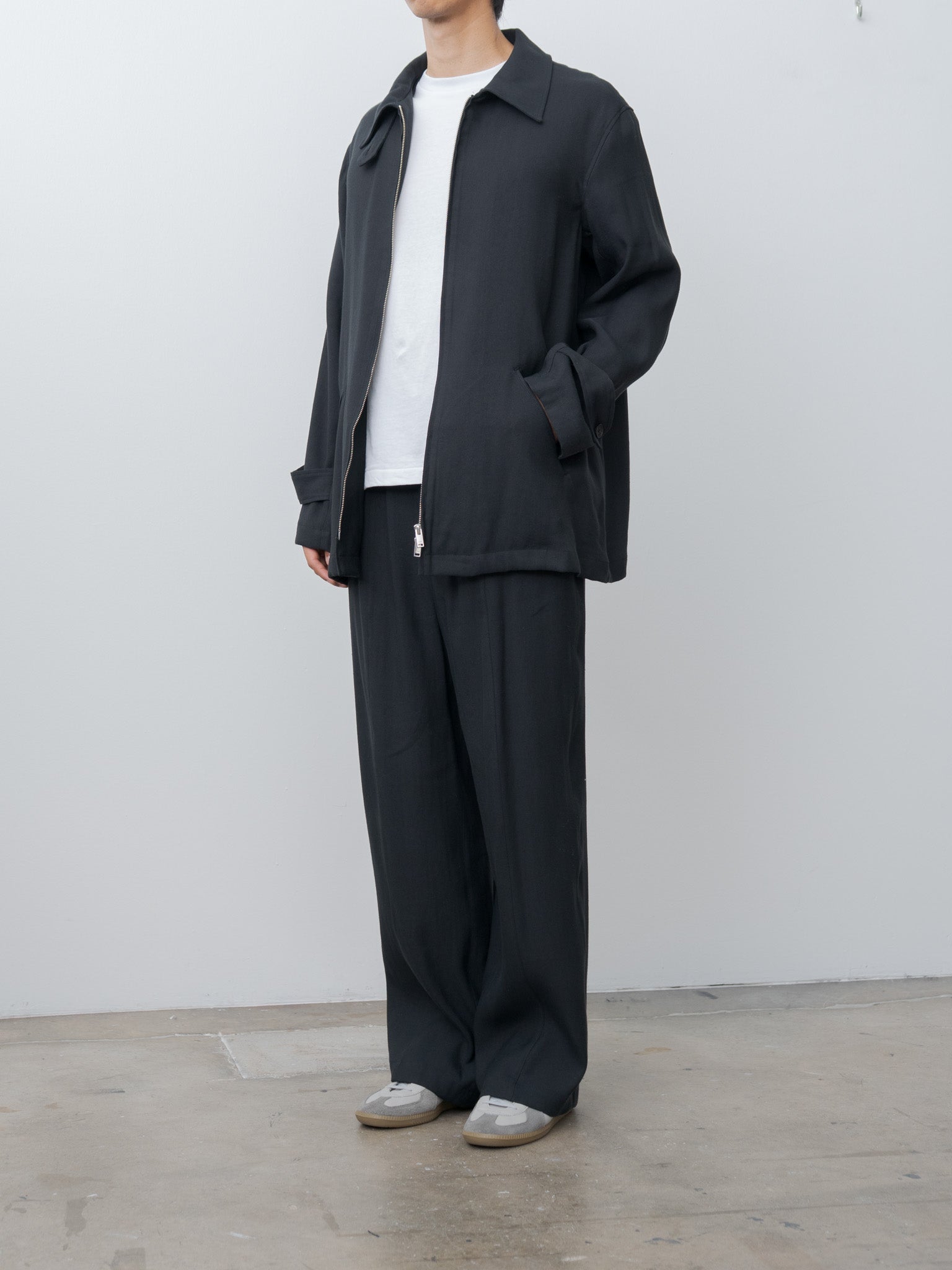 Namu Shop - Yoke Linen Acetate Front Gather Wide Trousers - Black