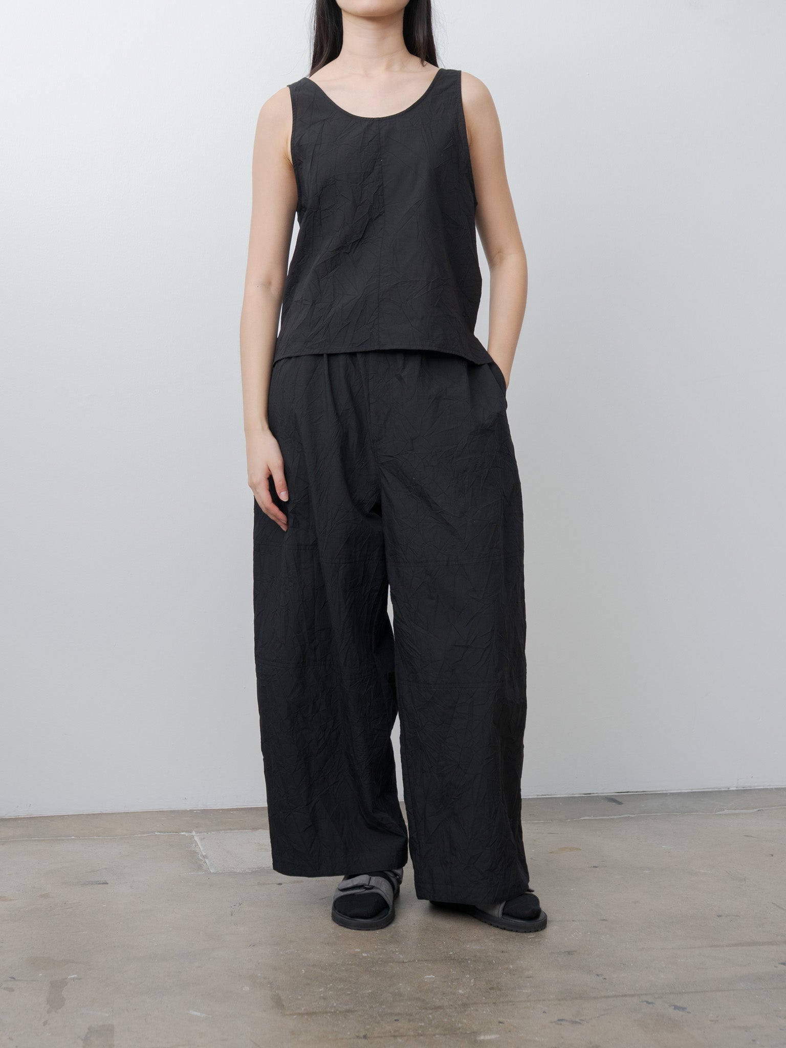 Namu Shop - Aton Catch Washer Cotton Tank Top Pullover - Black