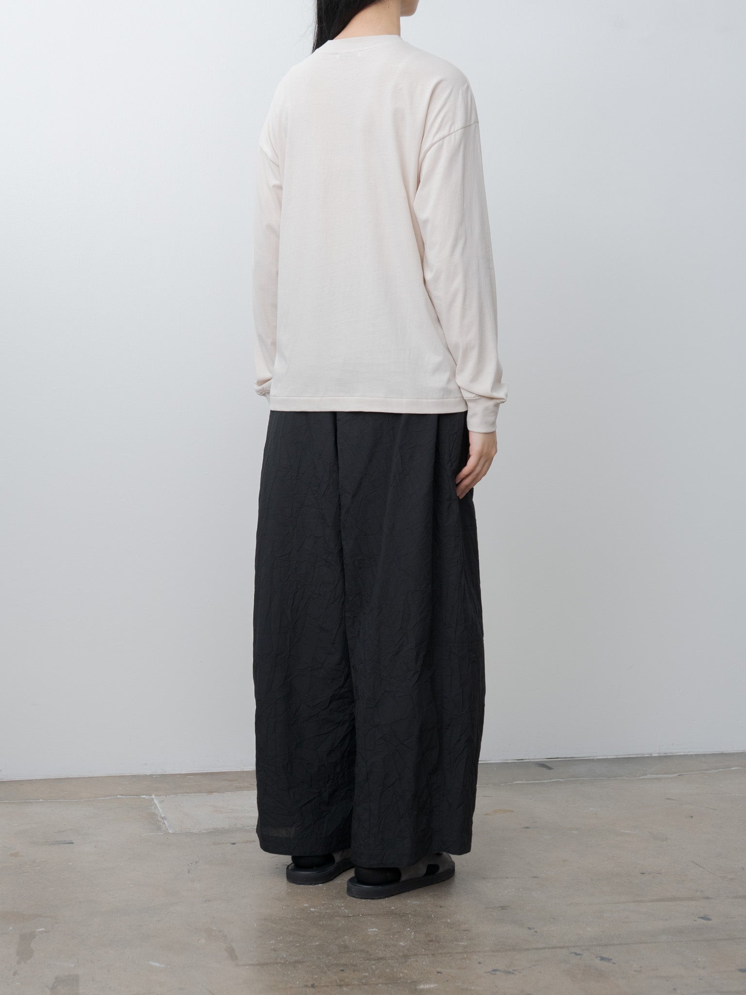 Namu Shop - Aton Fresca Nubuck Long Sleeve T-Shirt - Warm White
