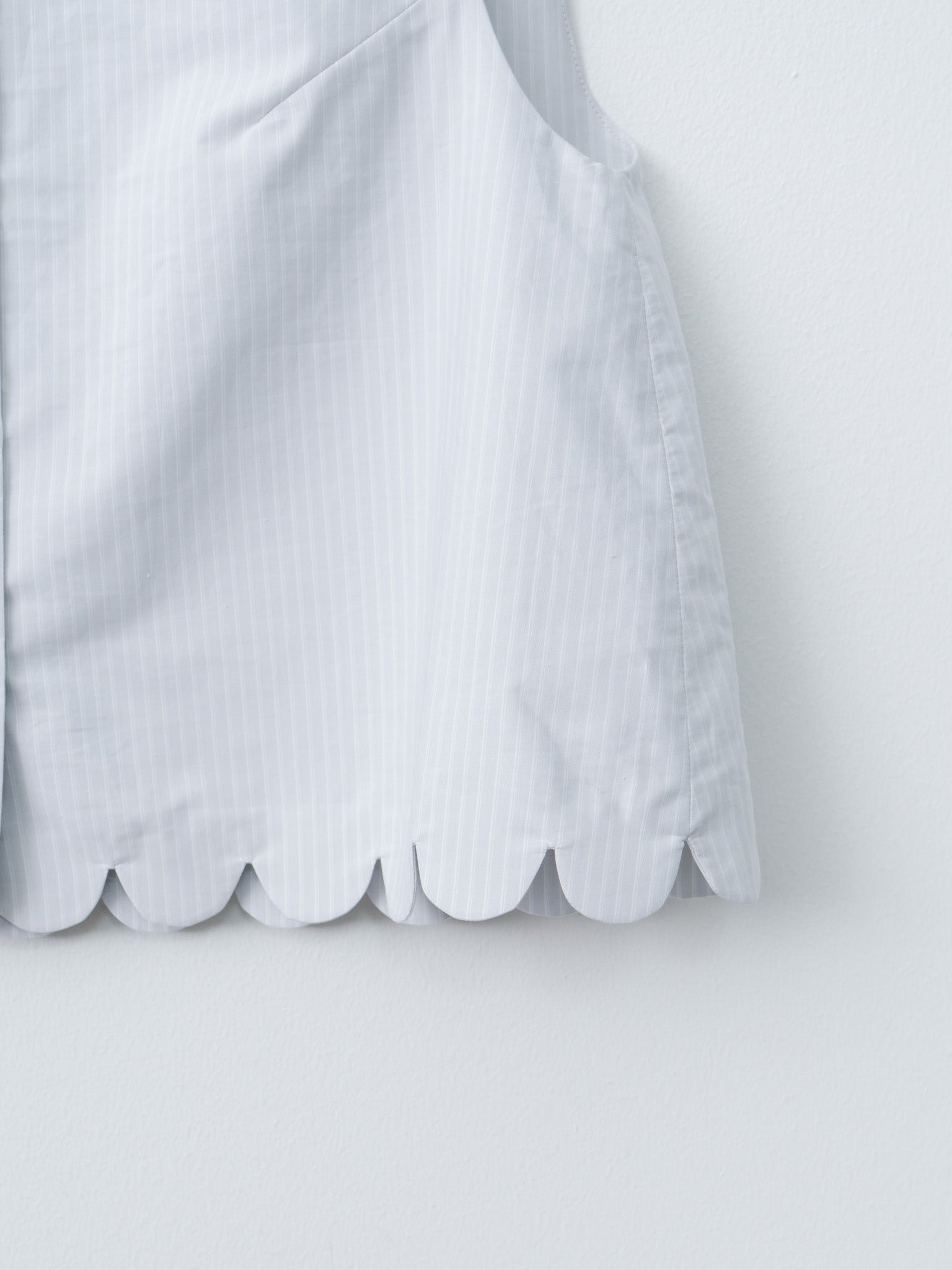Namu Shop - Eleph A Cropped Top - Light Blue Stripe