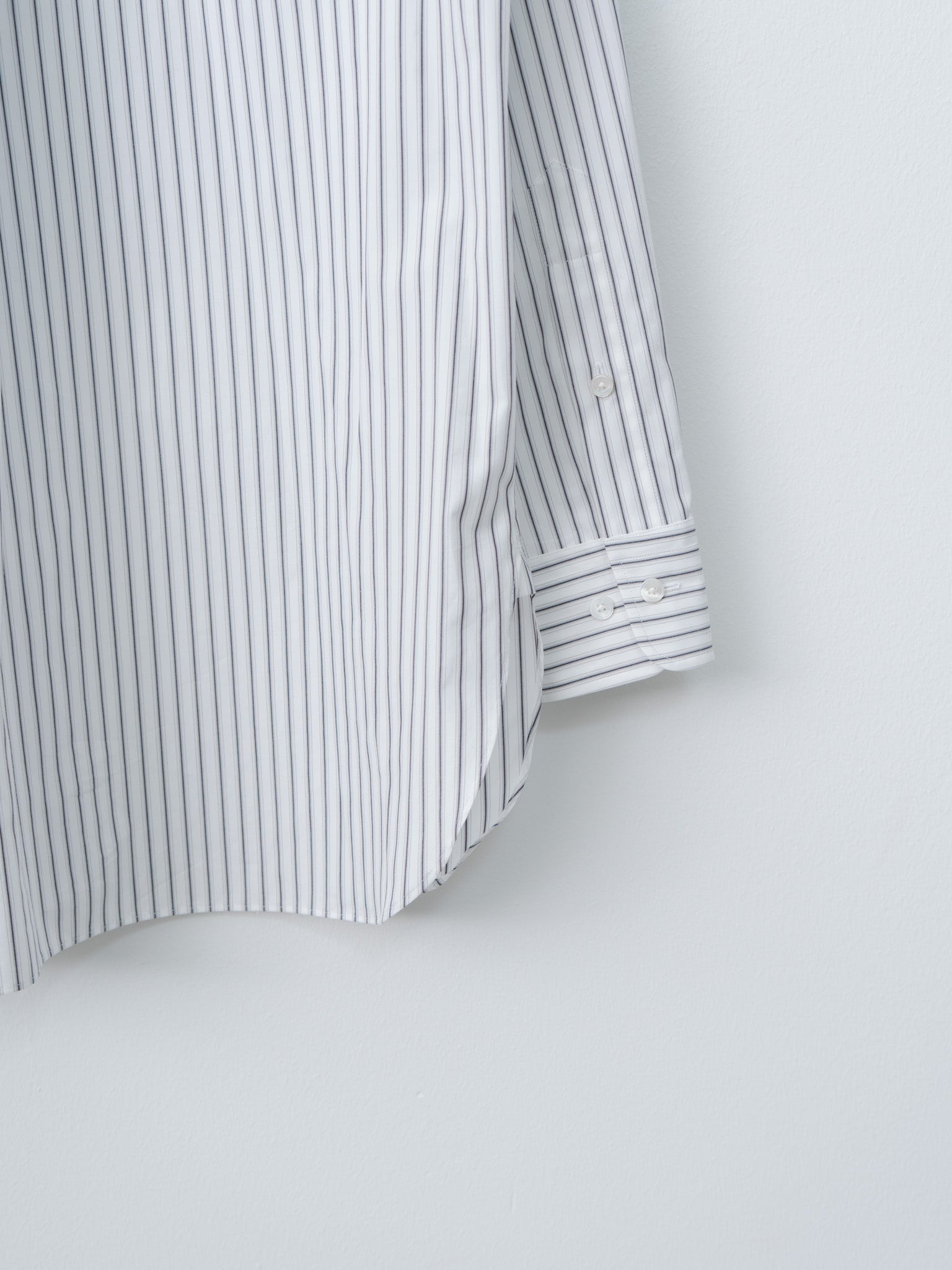 YLÈVE / COTTON BROAD SHIRT | YLÈVE（イレーヴ） ｜【公式
