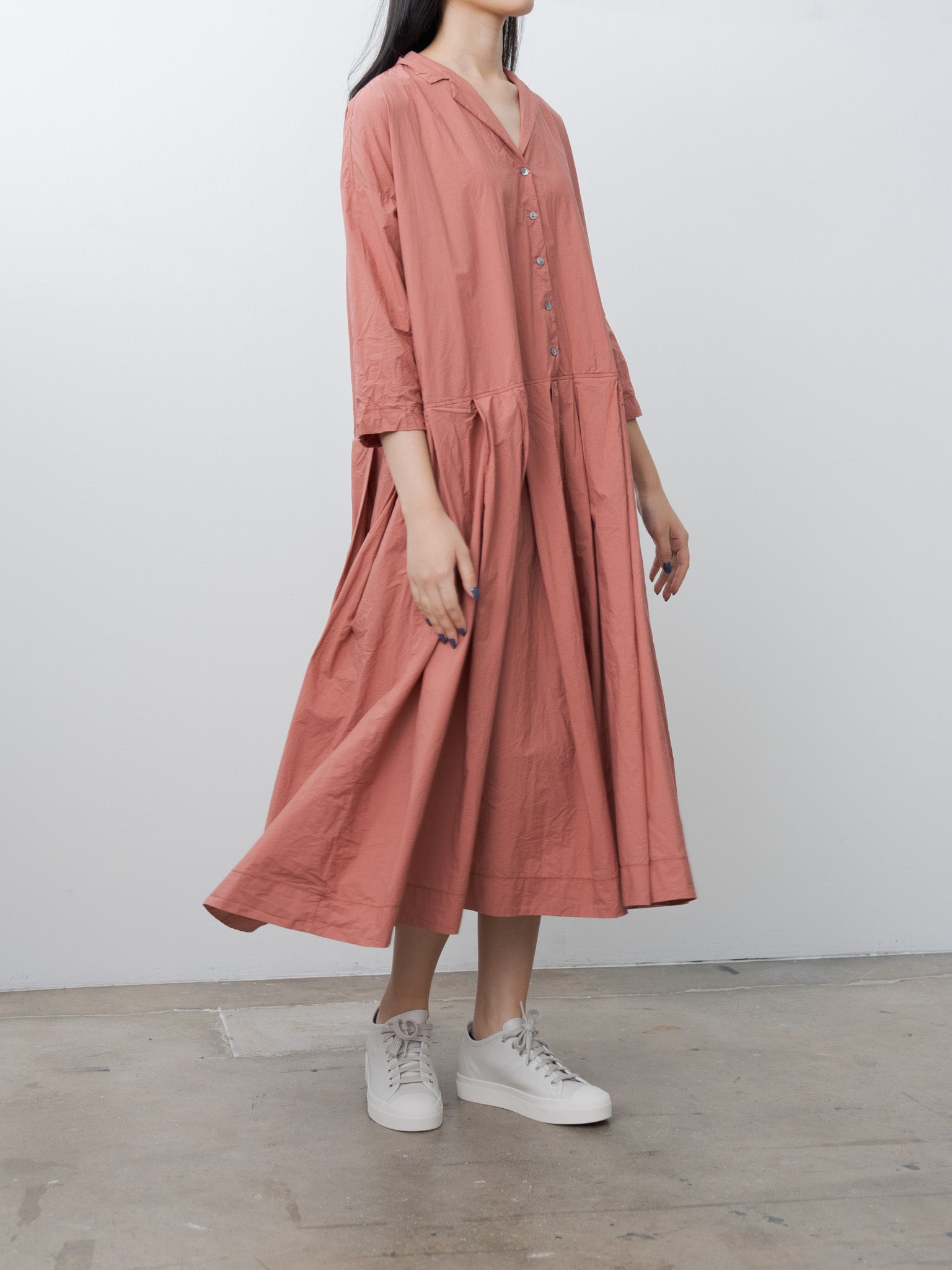 pleated collar dress Pleated Collar and Sleeve Detail Midi Dress Red