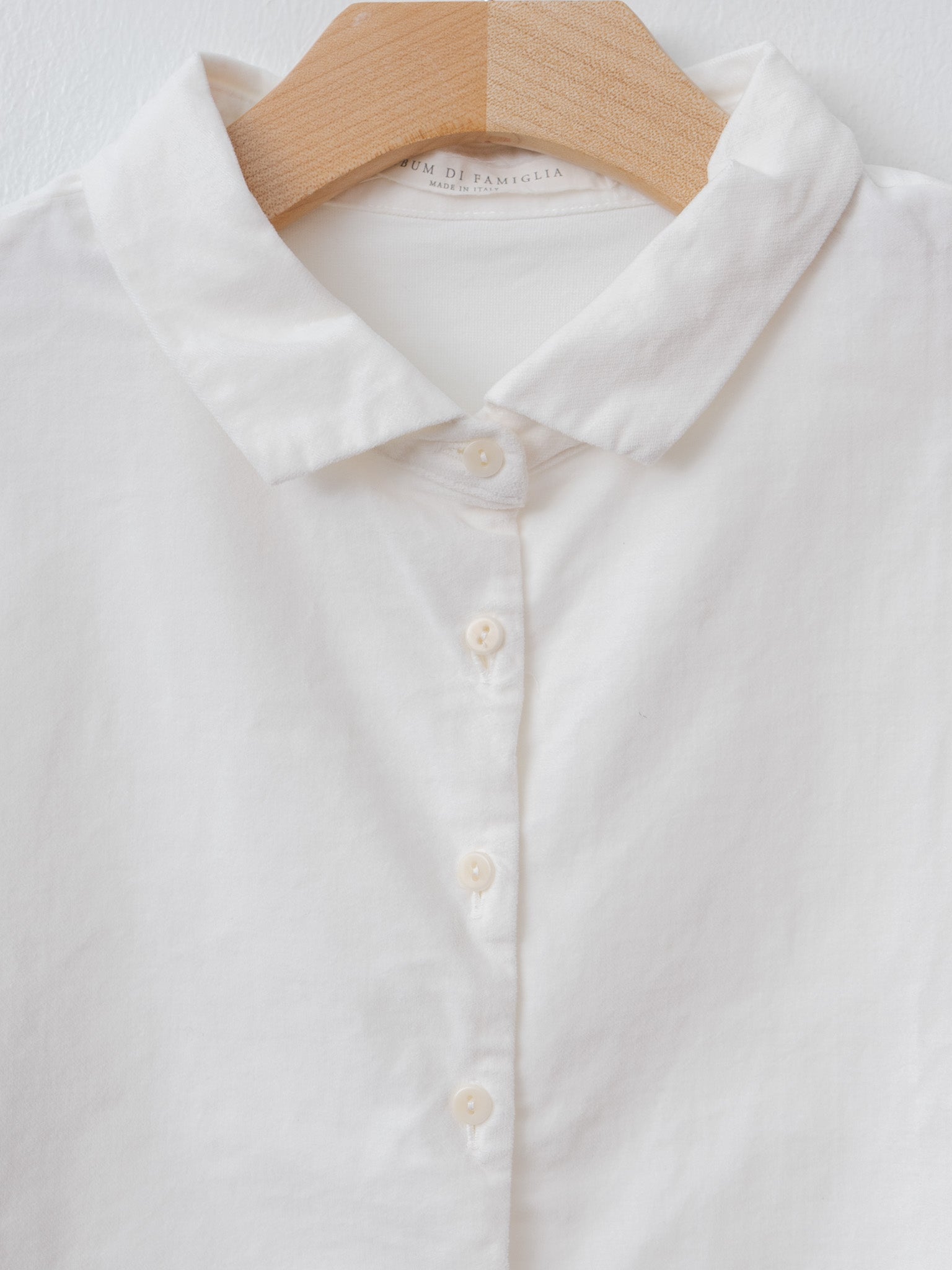 Namu Shop - Album di Famiglia Short Collar Shirt V - Milk