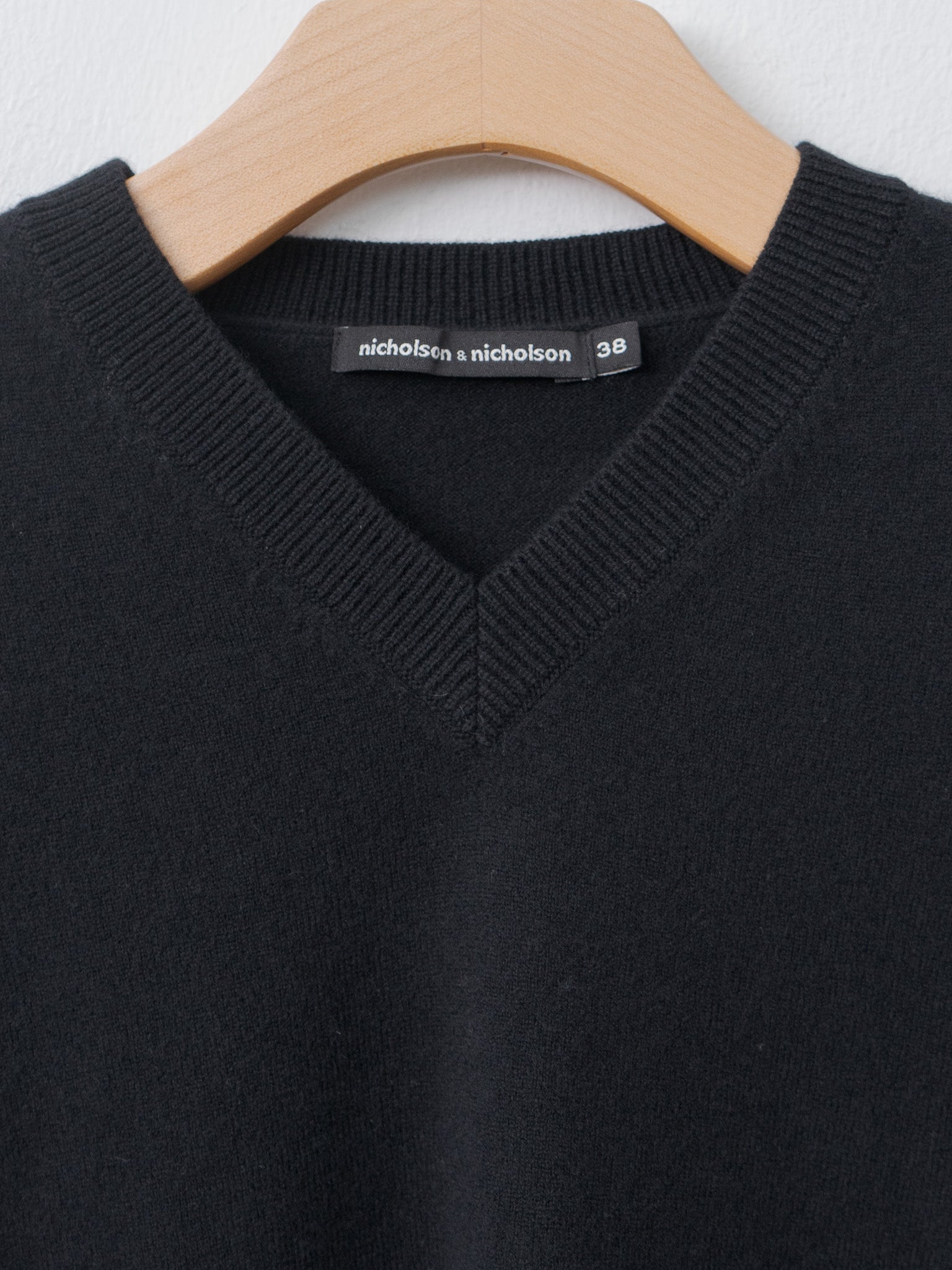 Namu Shop - Nicholson & Nicholson GINNY Sweater - Black