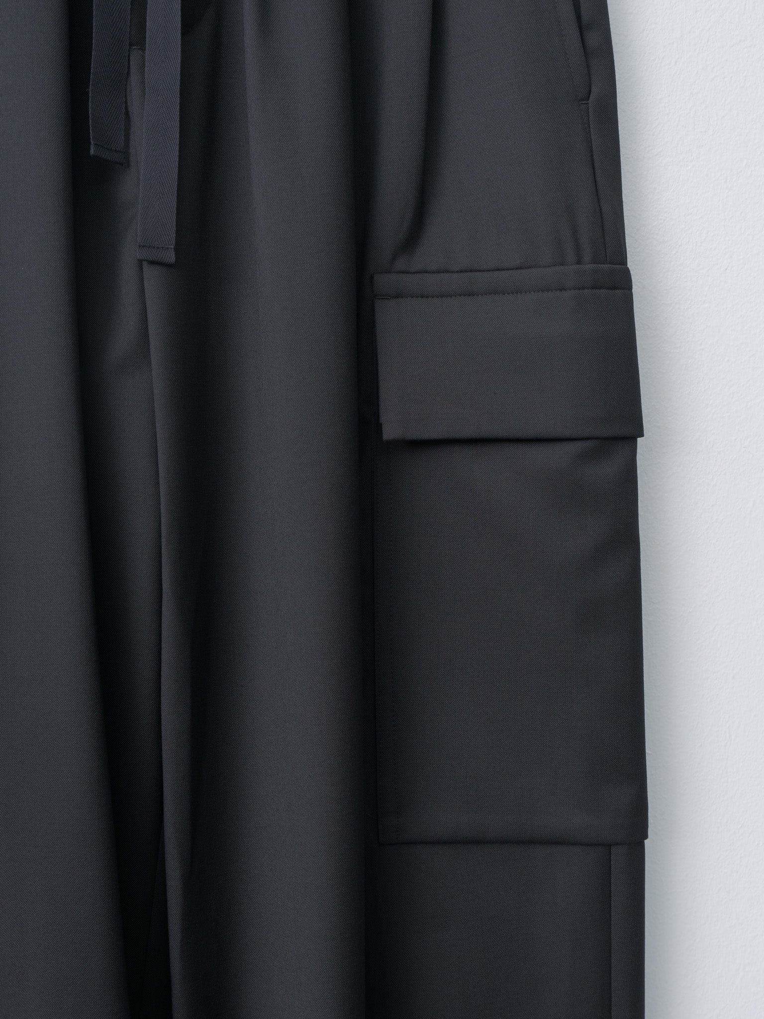 Namu Shop - Nicholson & Nicholson CLOVER-TRO Pants - Black