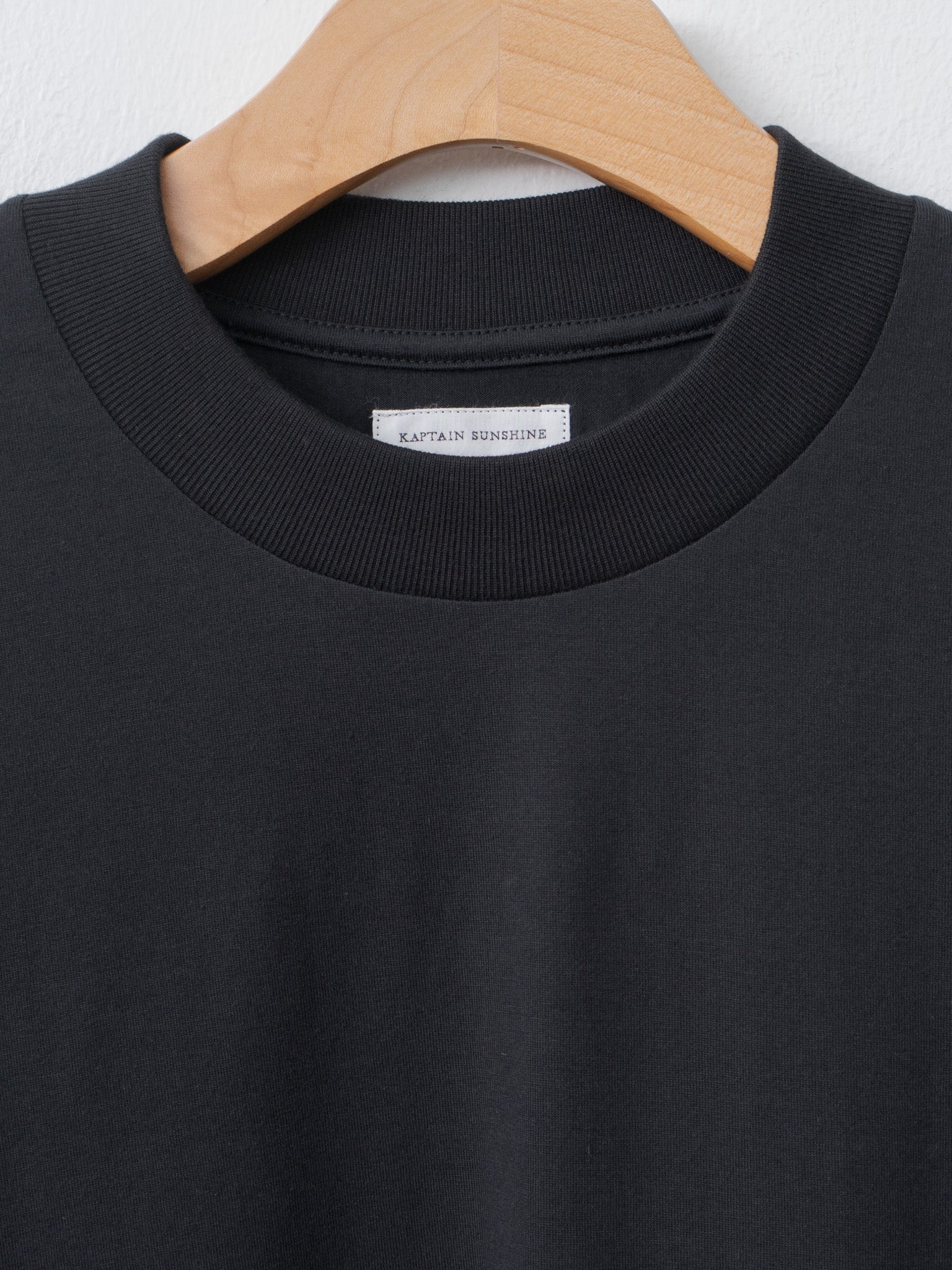 Namu Shop - Kaptain Sunshine Suvin Supima Tube L/S Tee Light - Black