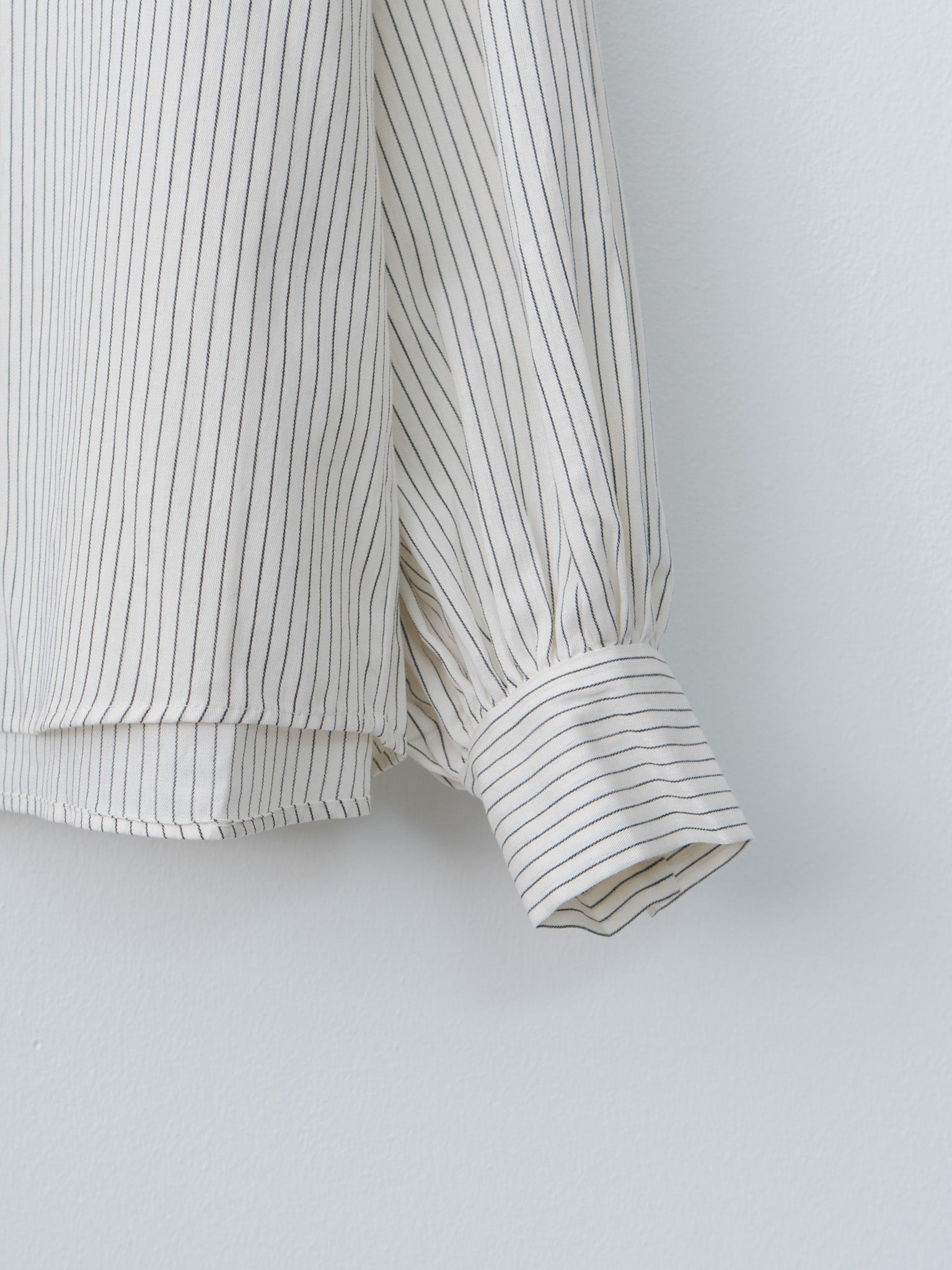 Namu Shop - Veritecoeur Wide Shirt - White x Black Stripe