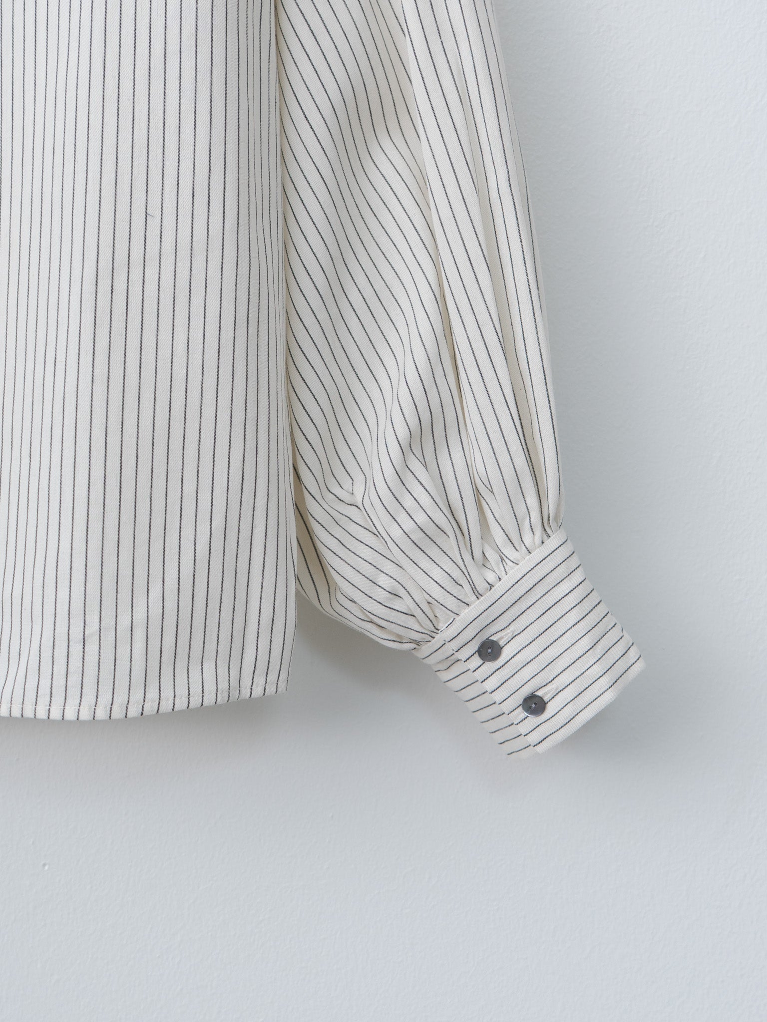 Namu Shop - Veritecoeur Wide Shirt - White x Black Stripe