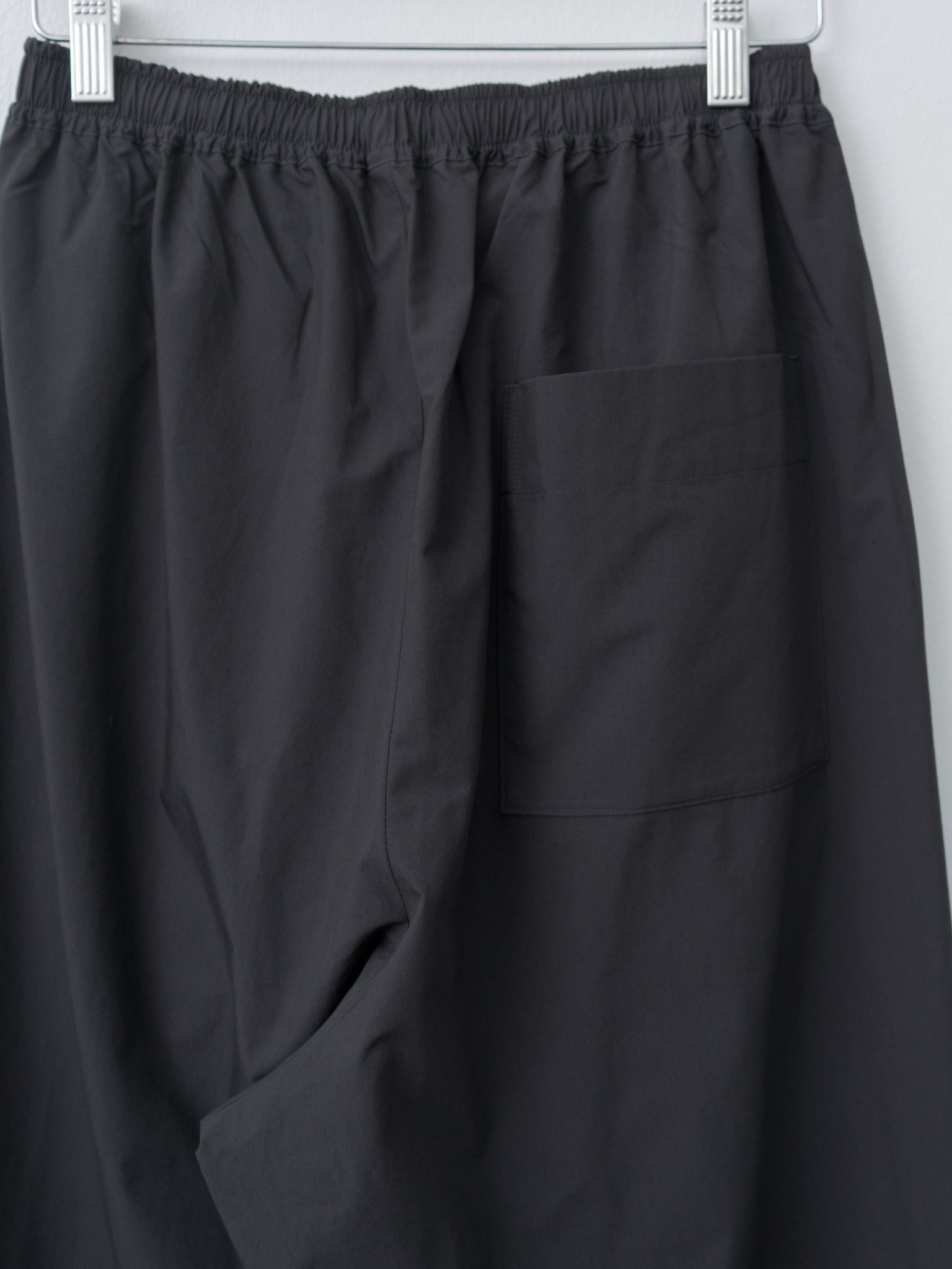Namu Shop - Veritecoeur Box Pleats Easy Pants - Black