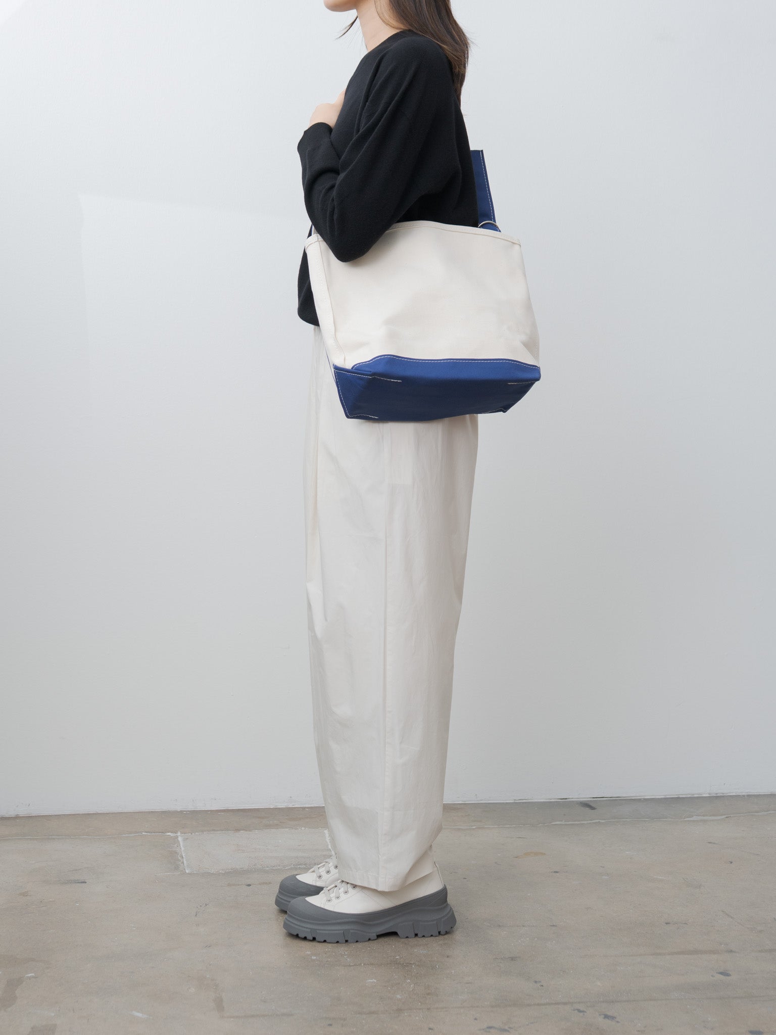 Namu Shop - Tembea Branch Tote Small - Natural/Navy