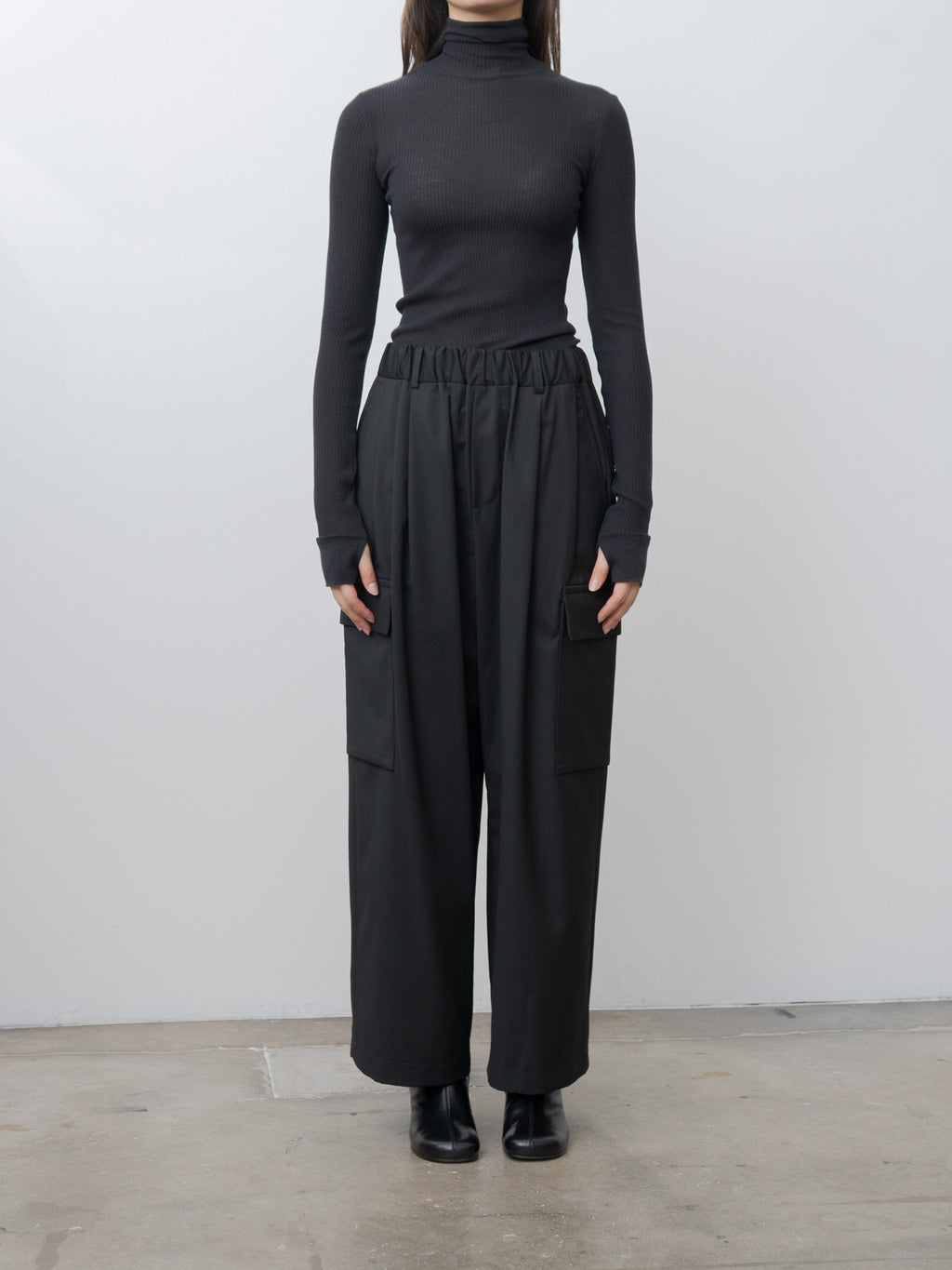 Namu Shop - Lemaire Seamlesss High Neck Top - Granite Black