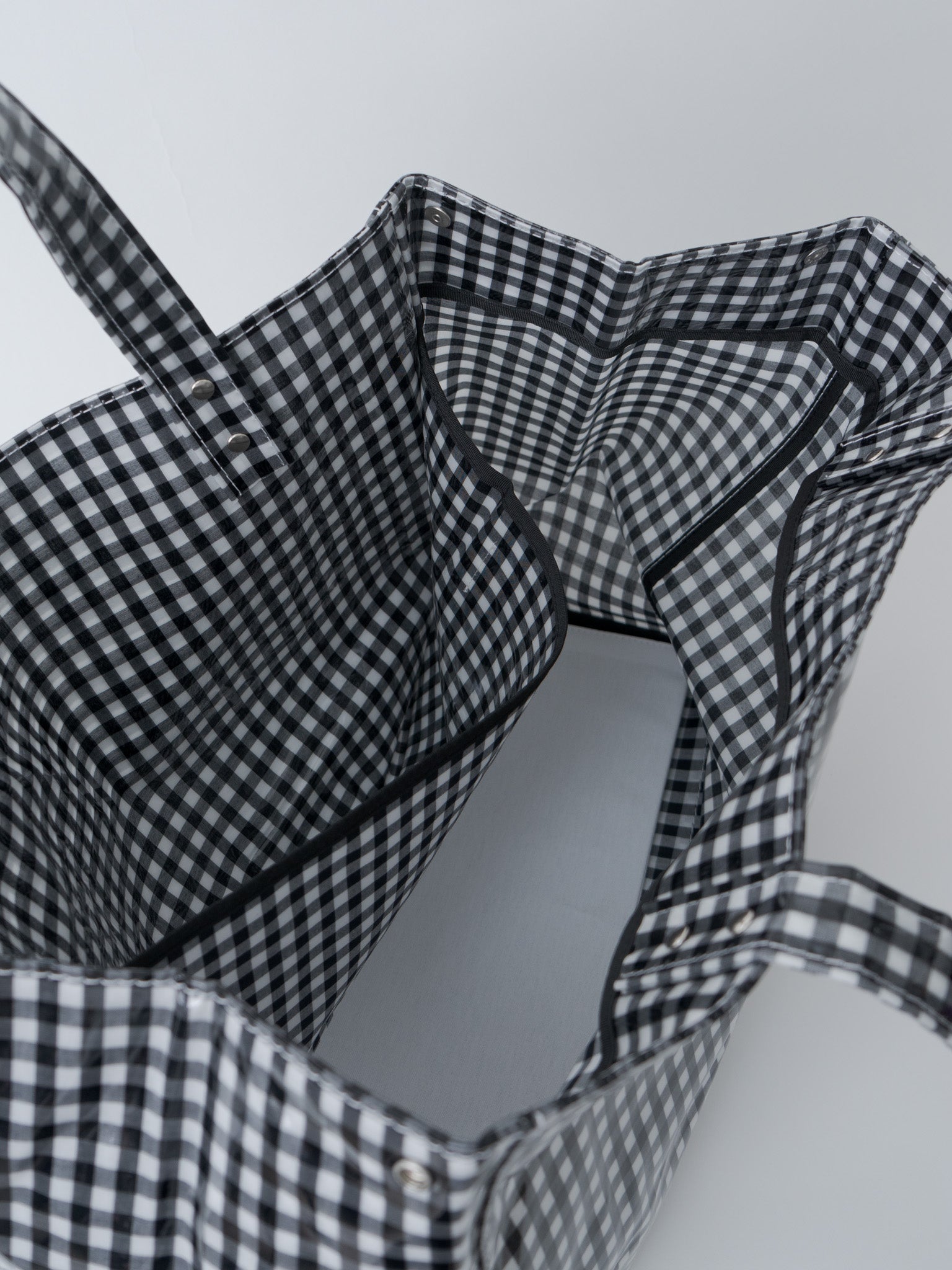 Namu Shop - Tembea Carry Tote - Gingham Black
