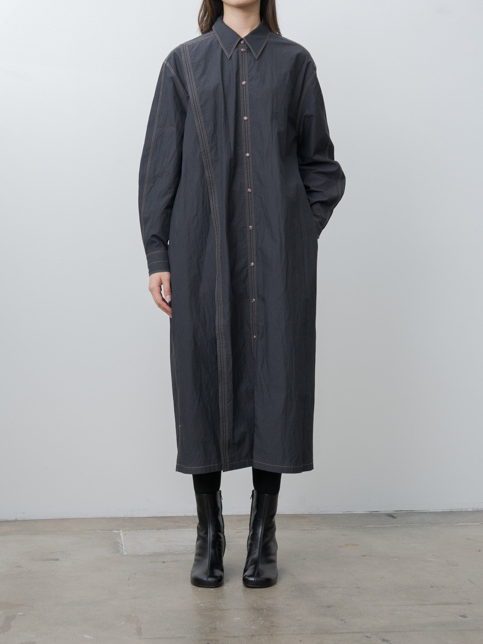 lemaire asymmetrical shirt dress ASYMMETRICAL SHIRT DRESS IN DRY SILK - Aluminium - Dry Silk - Women