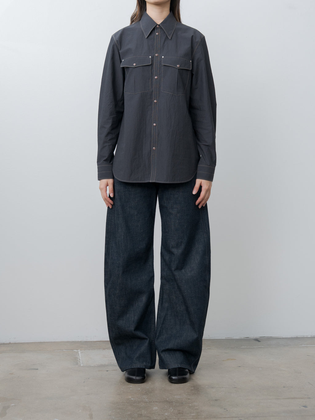 Chest-Pocket Fitted Shirt - Charcoal