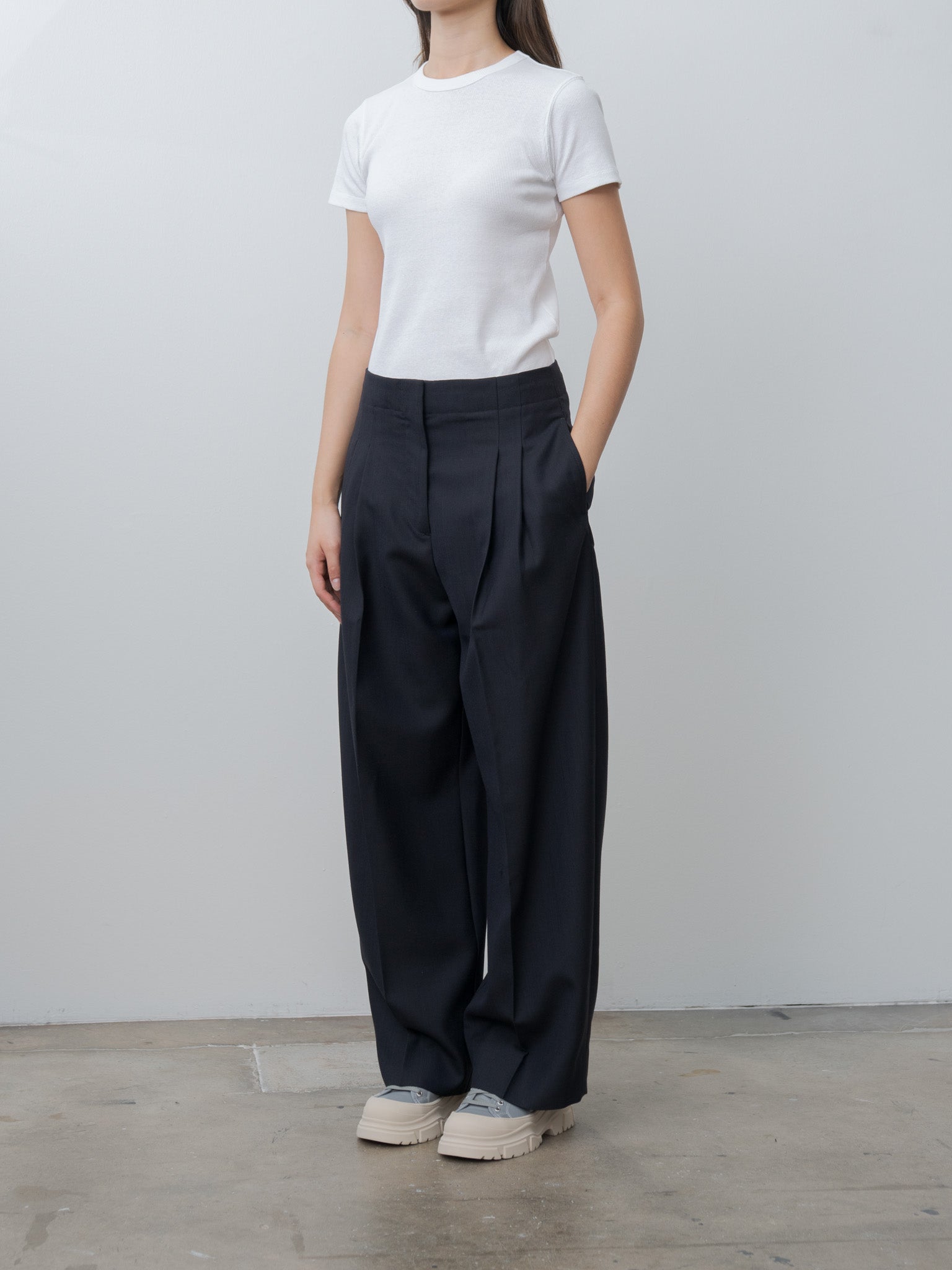 Lira Double Pleat Pant - Darkest Navy