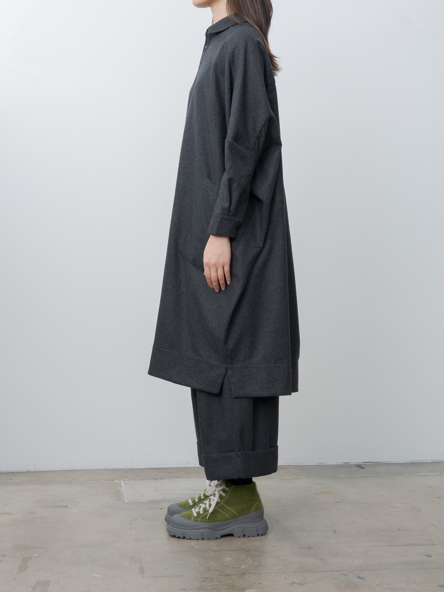Namu Shop - Toogood The Baker Trouser - Wool Cash Flannel Charcoal
