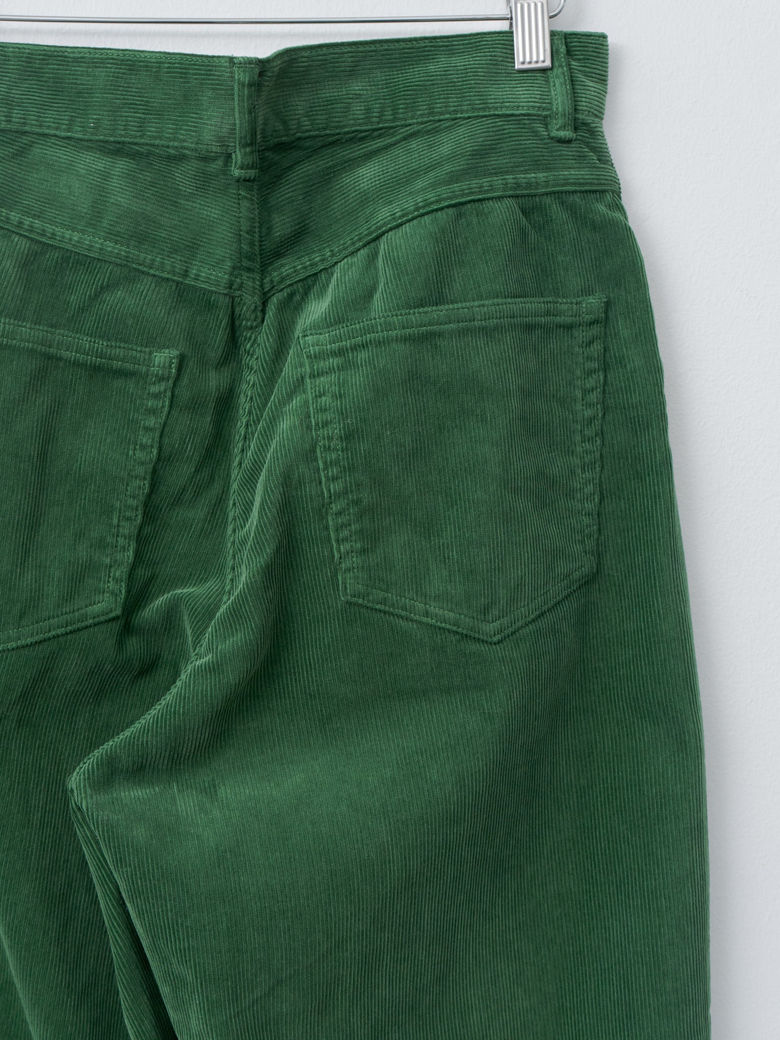 Pigment Dyed Finx Corduroy Wide 5P Pants - Forest Green
