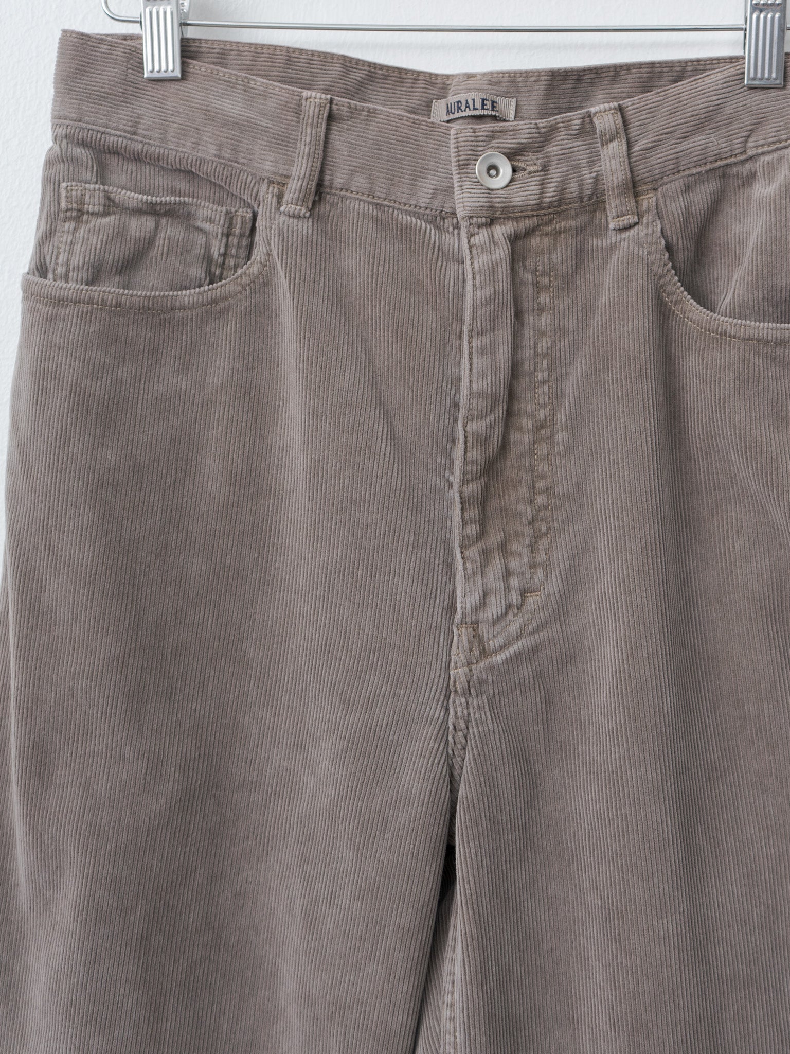 Pigment Dyed Finx Corduroy Wide 5P Pants - Olive Brown