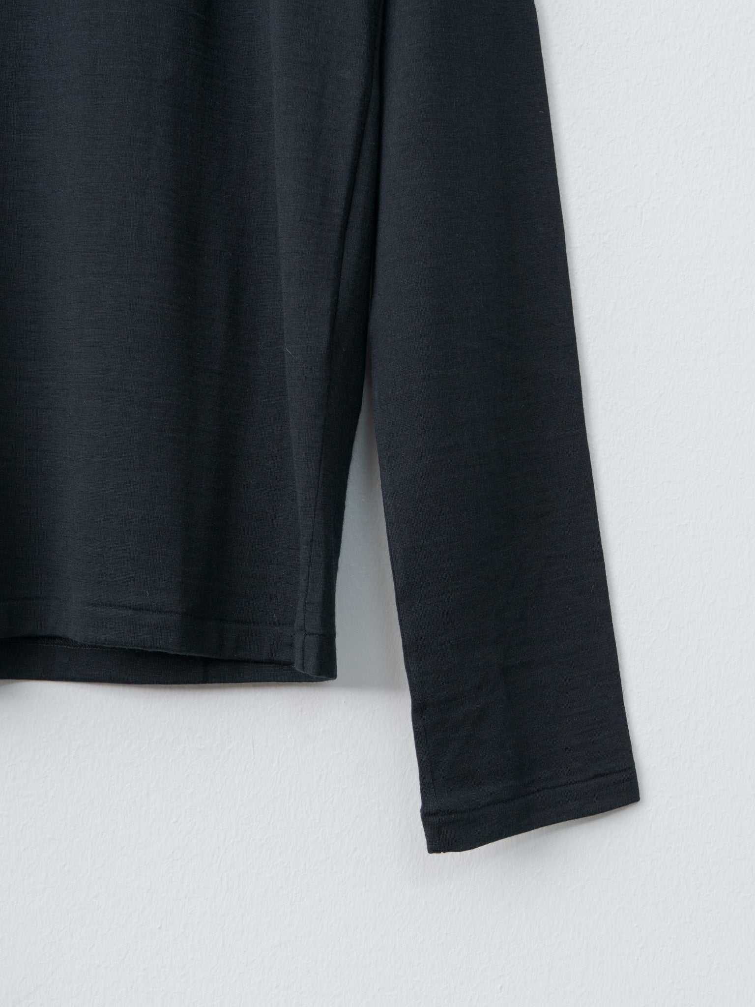 Wool Soft Jersey L/S Tee - Black