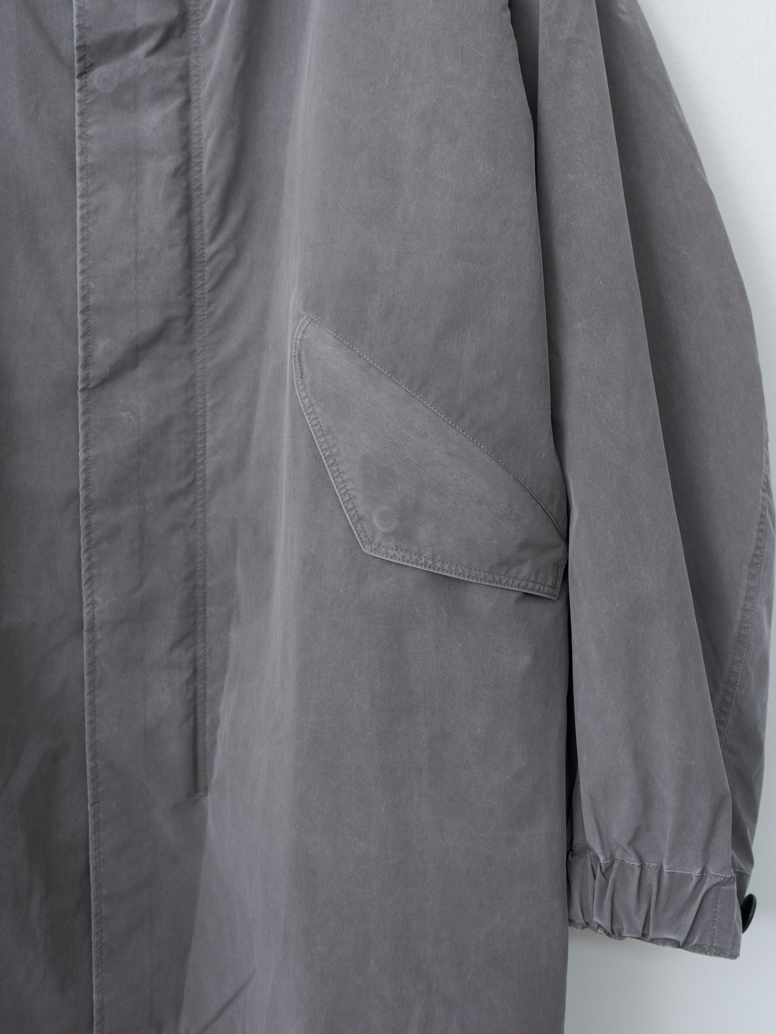 Pigment Air Weather Short Mods Coat - Sumi