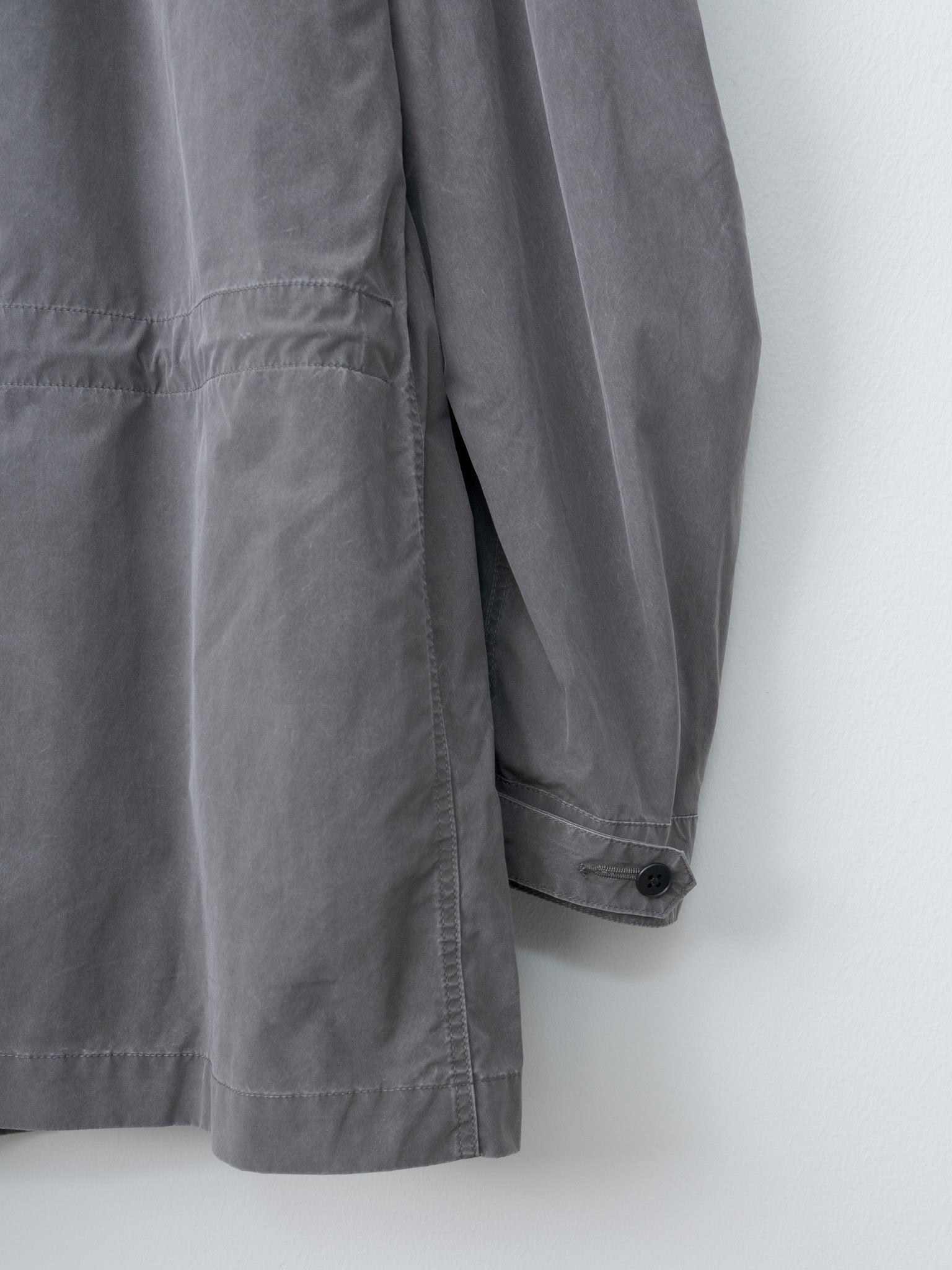 Pigment Air Weather Short Mods Coat - Sumi