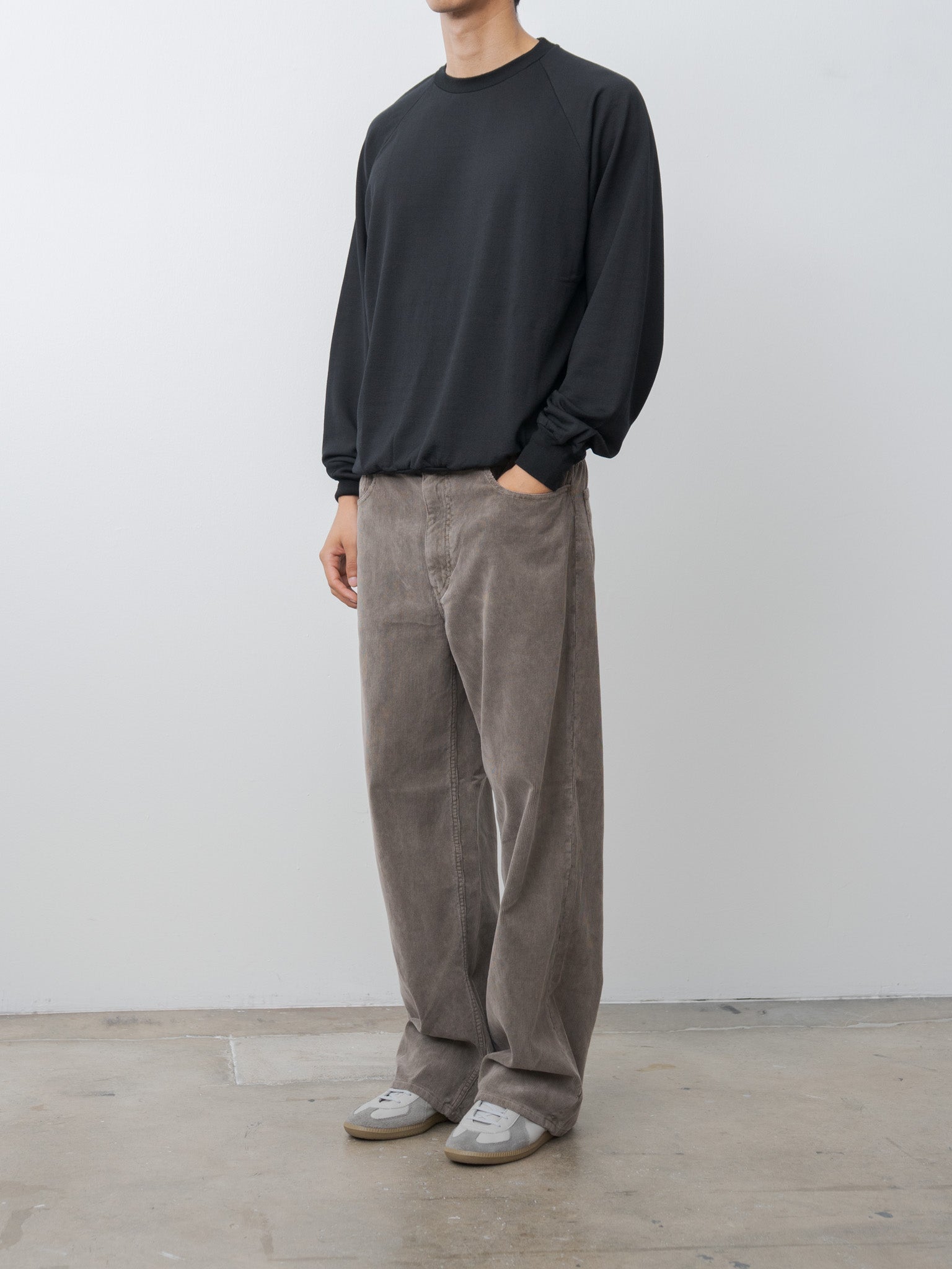 Light Wool Sweat P/O - Black