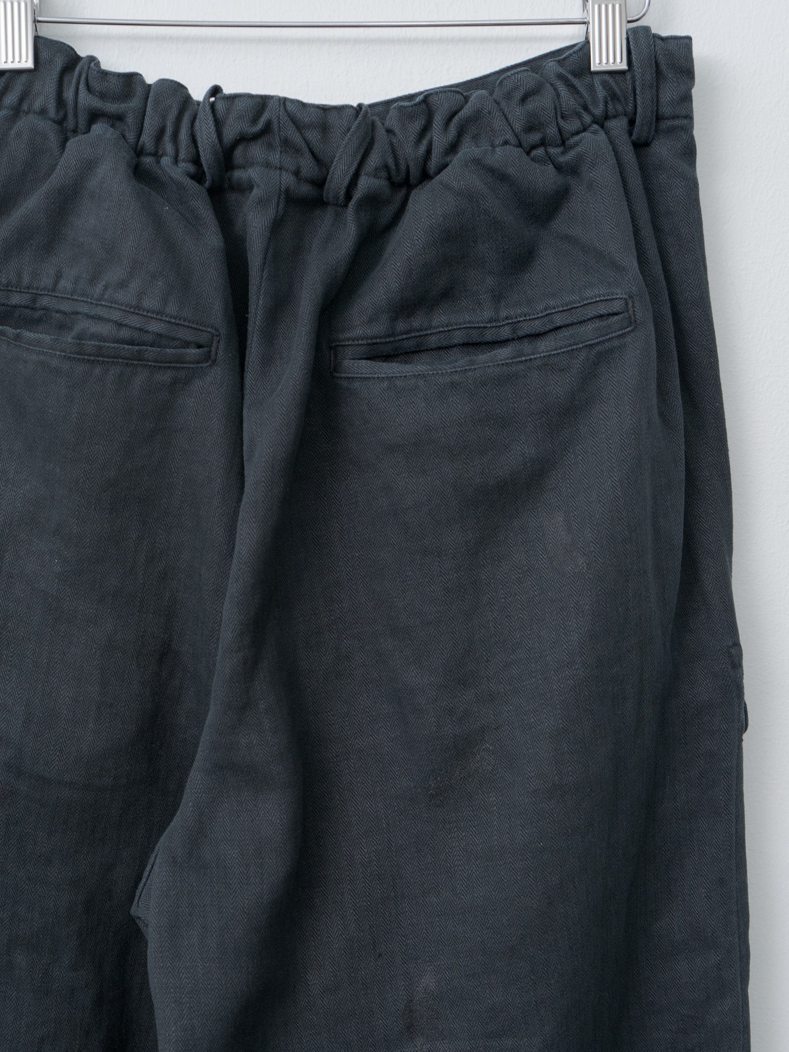 Heavy Linen Herringbone Trousers - Black