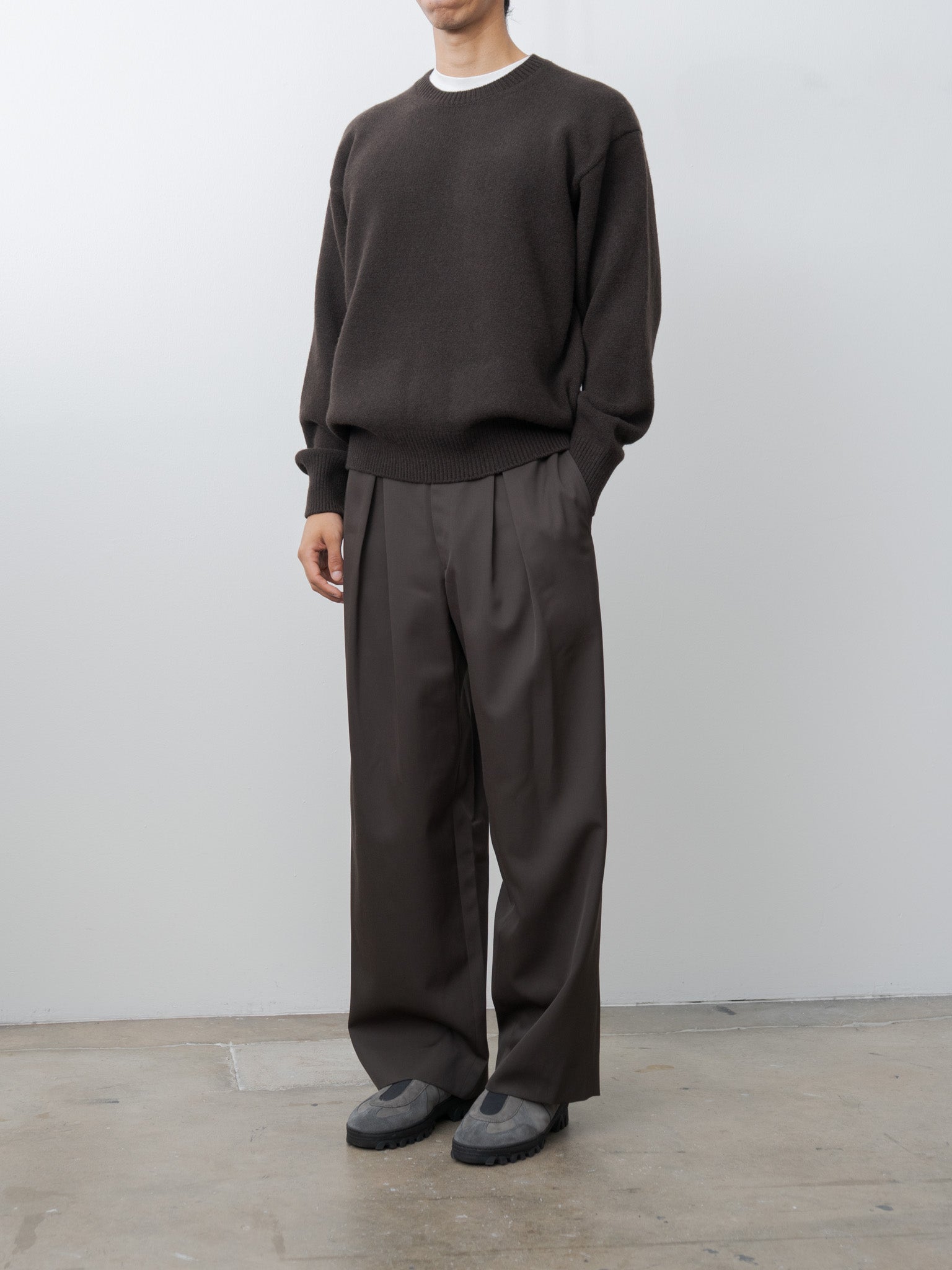 Extra Fine Wool Warm Knit Crewneck - Dark Brown
