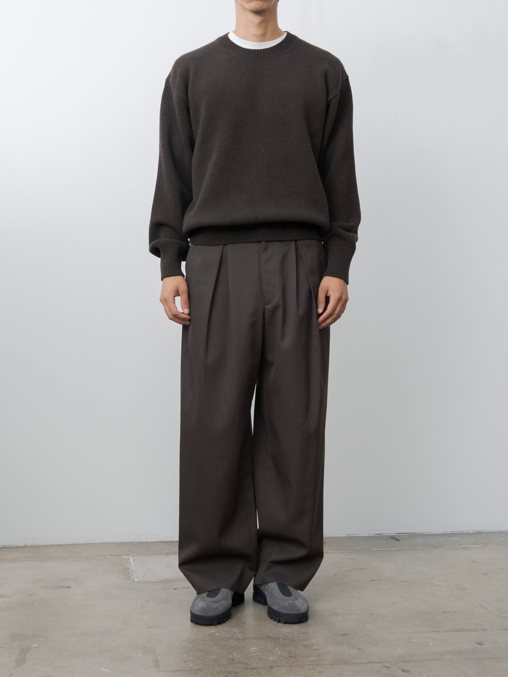 Extra Fine Wool Warm Knit Crewneck - Dark Brown