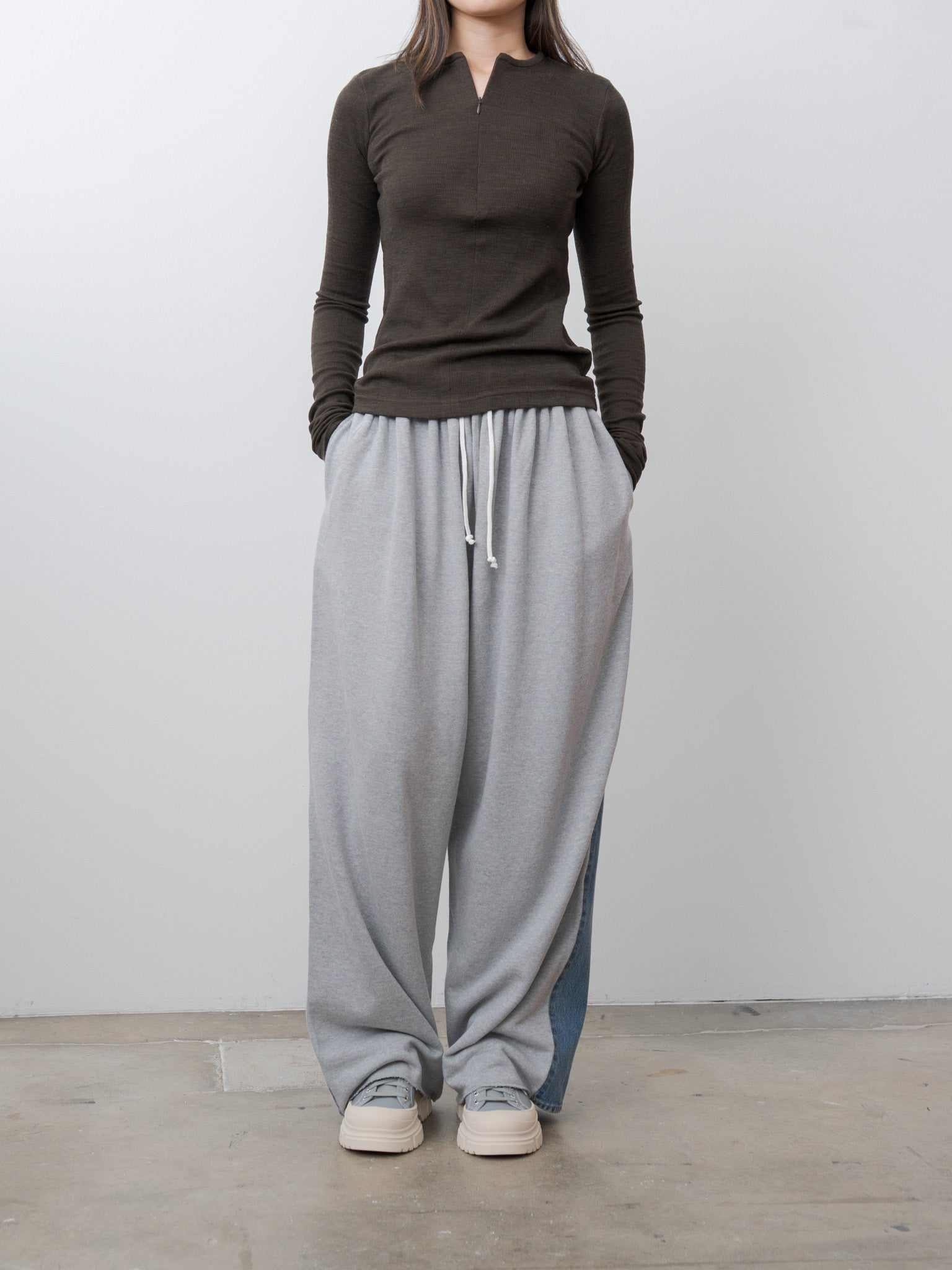 Plating Rib Zip Up Tee - Dark Brown