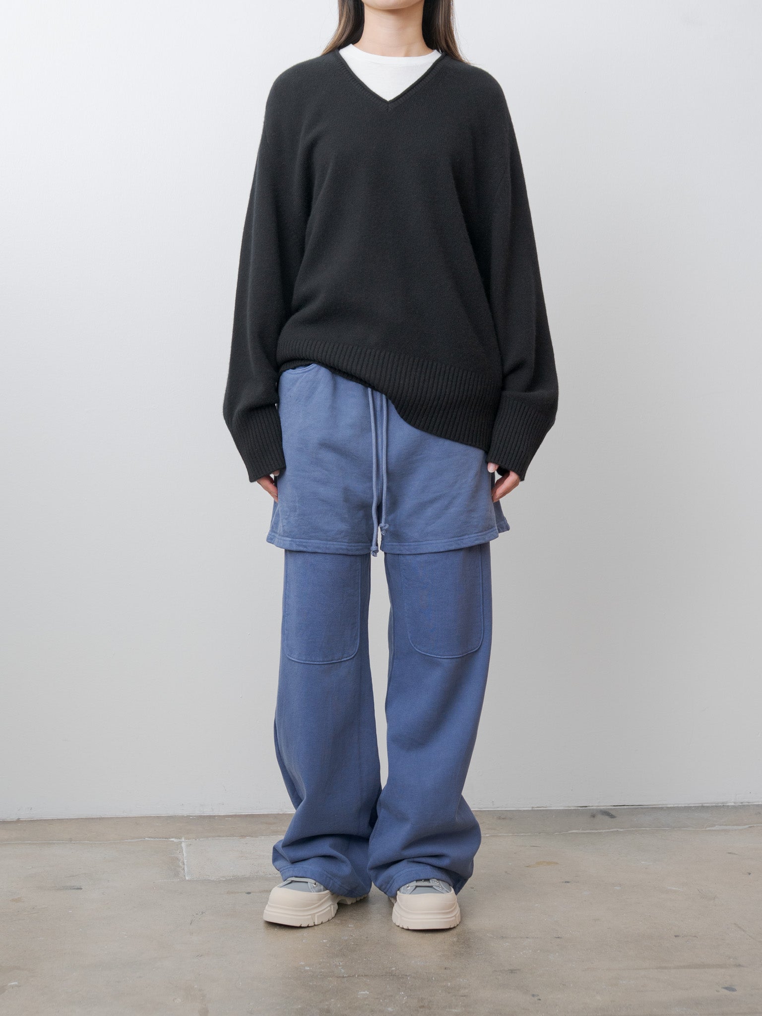 Cashmere V Neck - Black