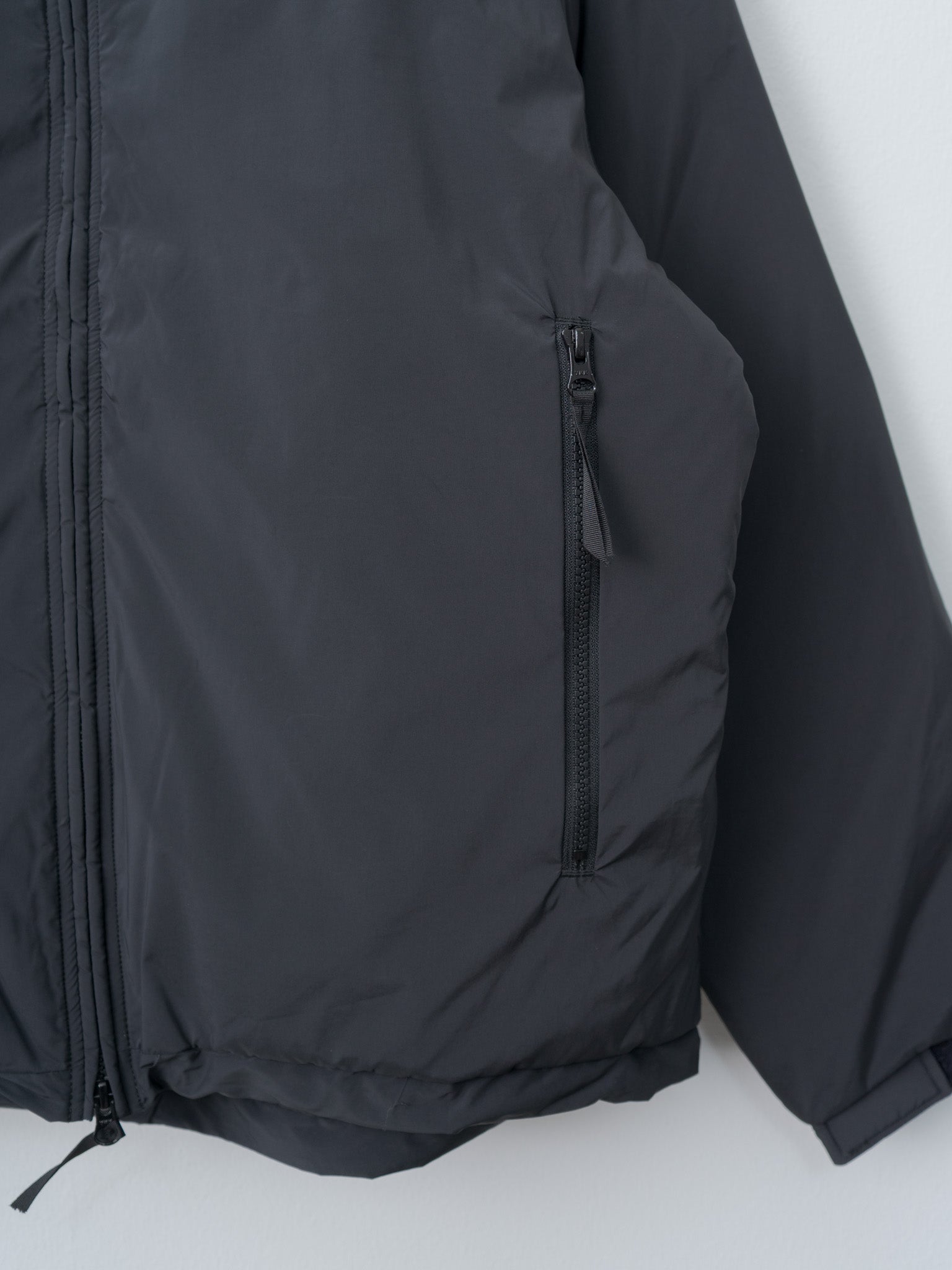 Poly Nylon Puffer Jacket - Black