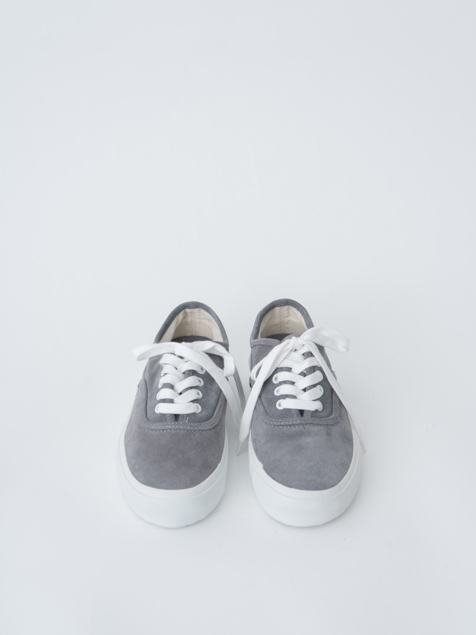 5851S US Navy Military Trainer - Gray Suede