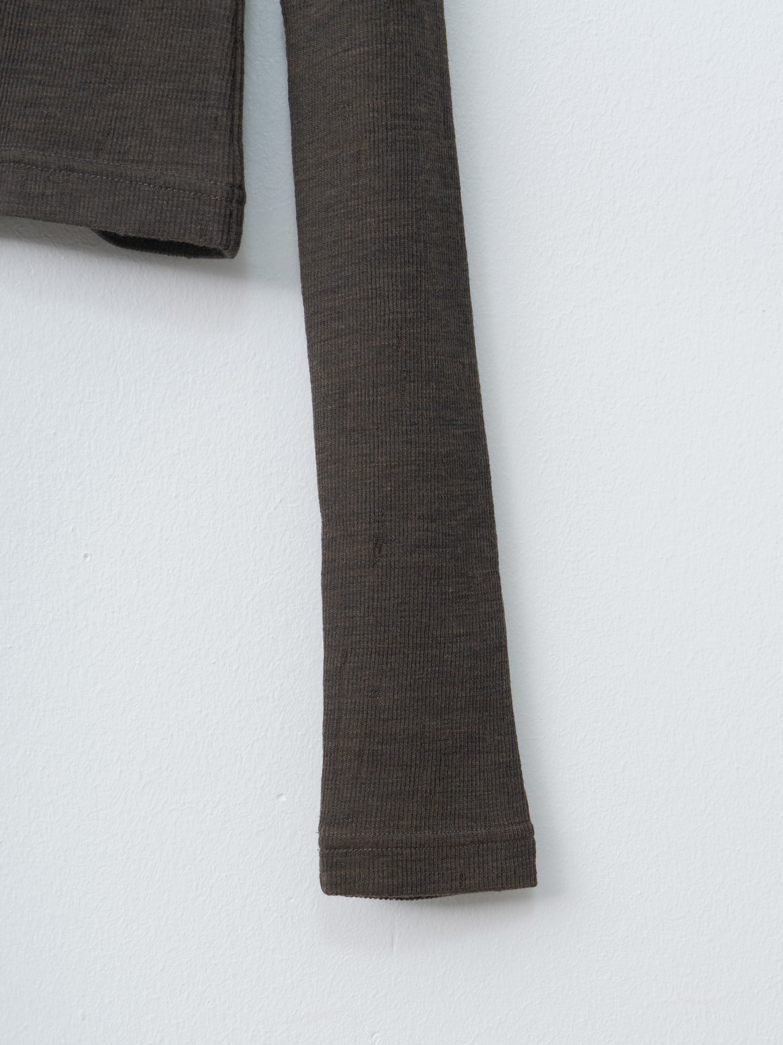 Plating Rib Zip Up Tee - Dark Brown