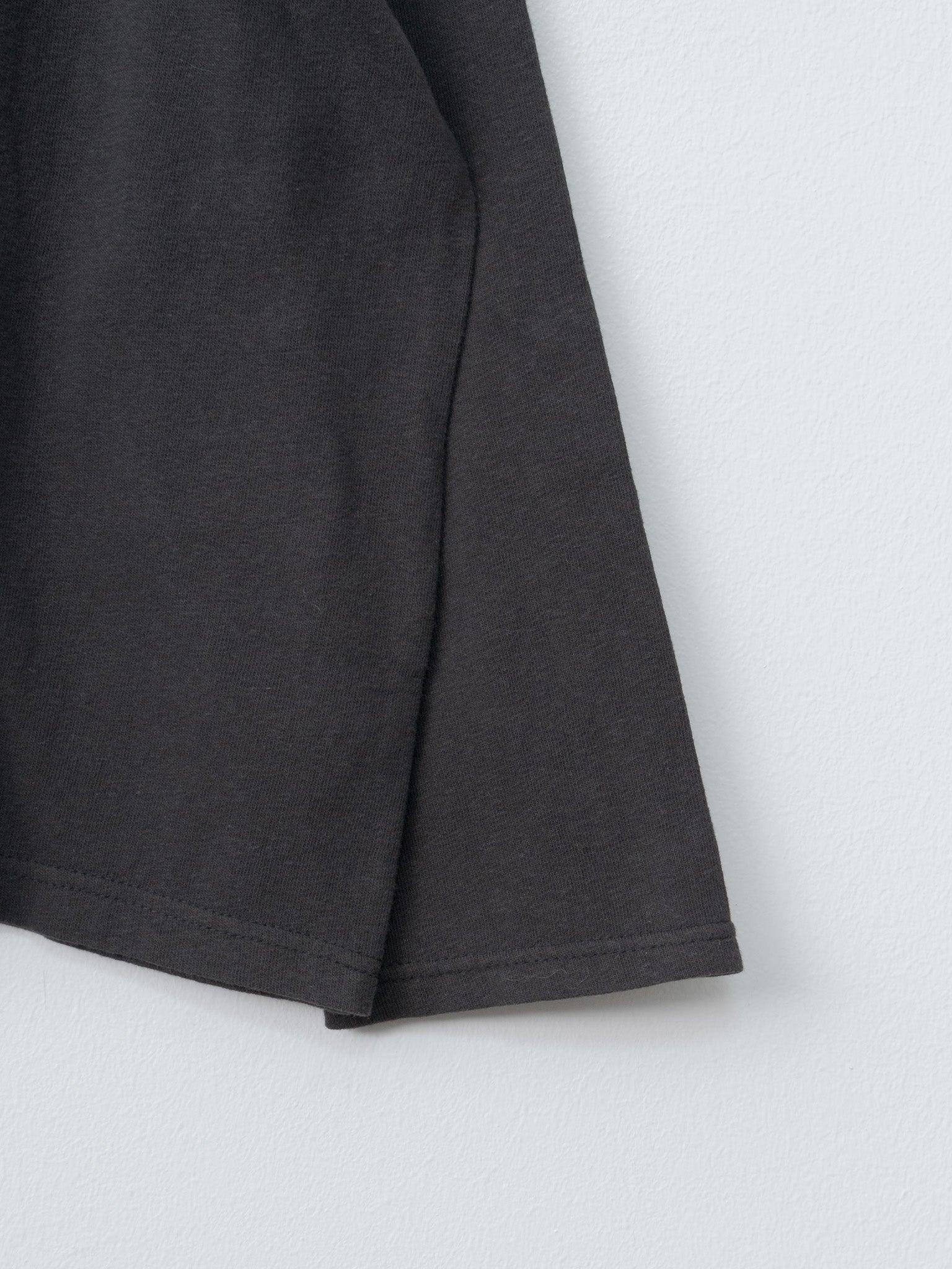 Long Sleeve T-Shirt - Black