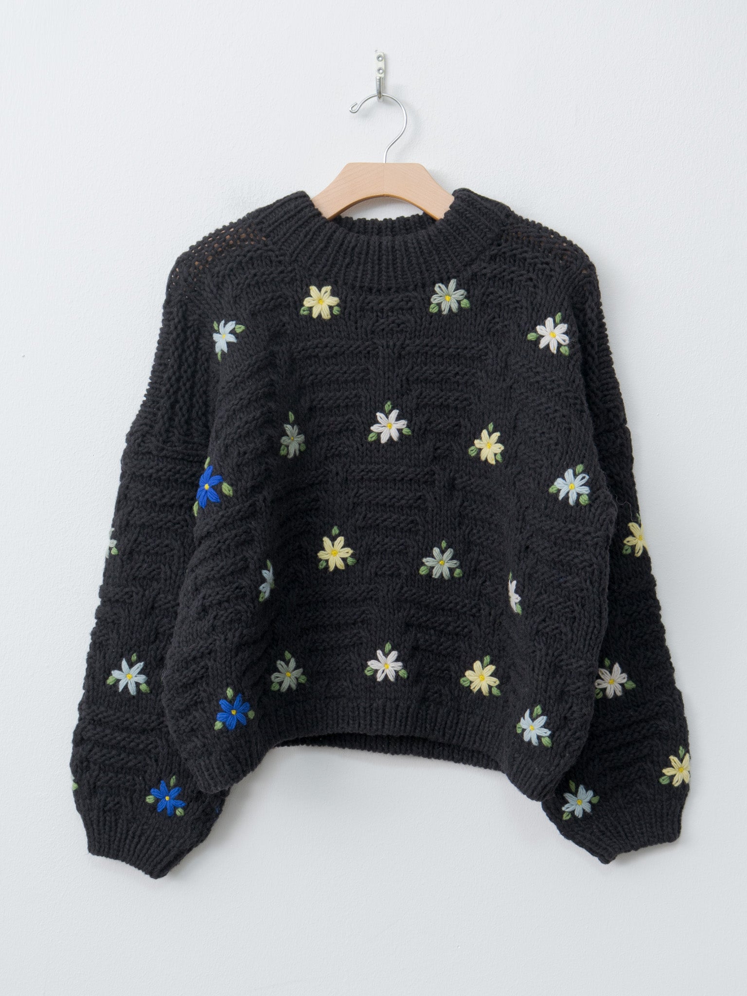 Peru Hand Knit Flower Sweater - Black