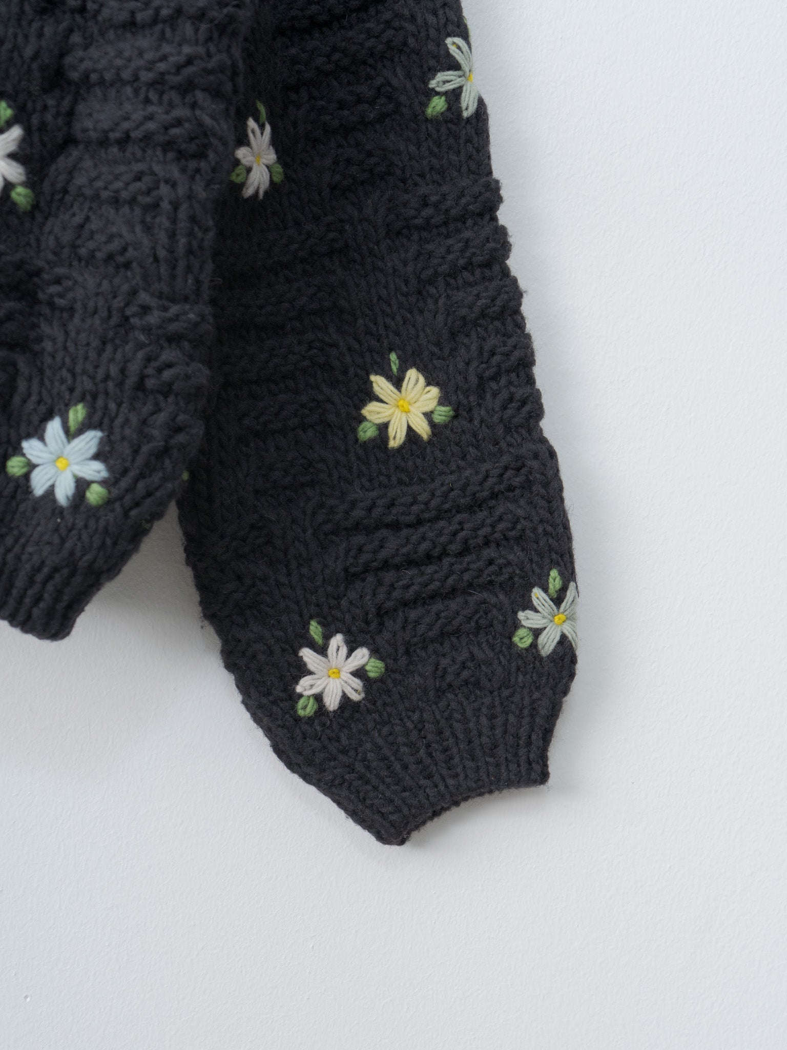 Peru Hand Knit Flower Sweater - Black