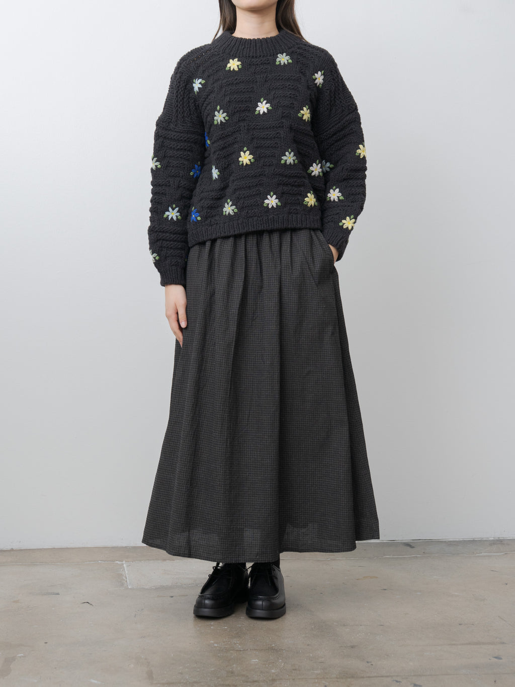 Peru Hand Knit Flower Sweater - Black