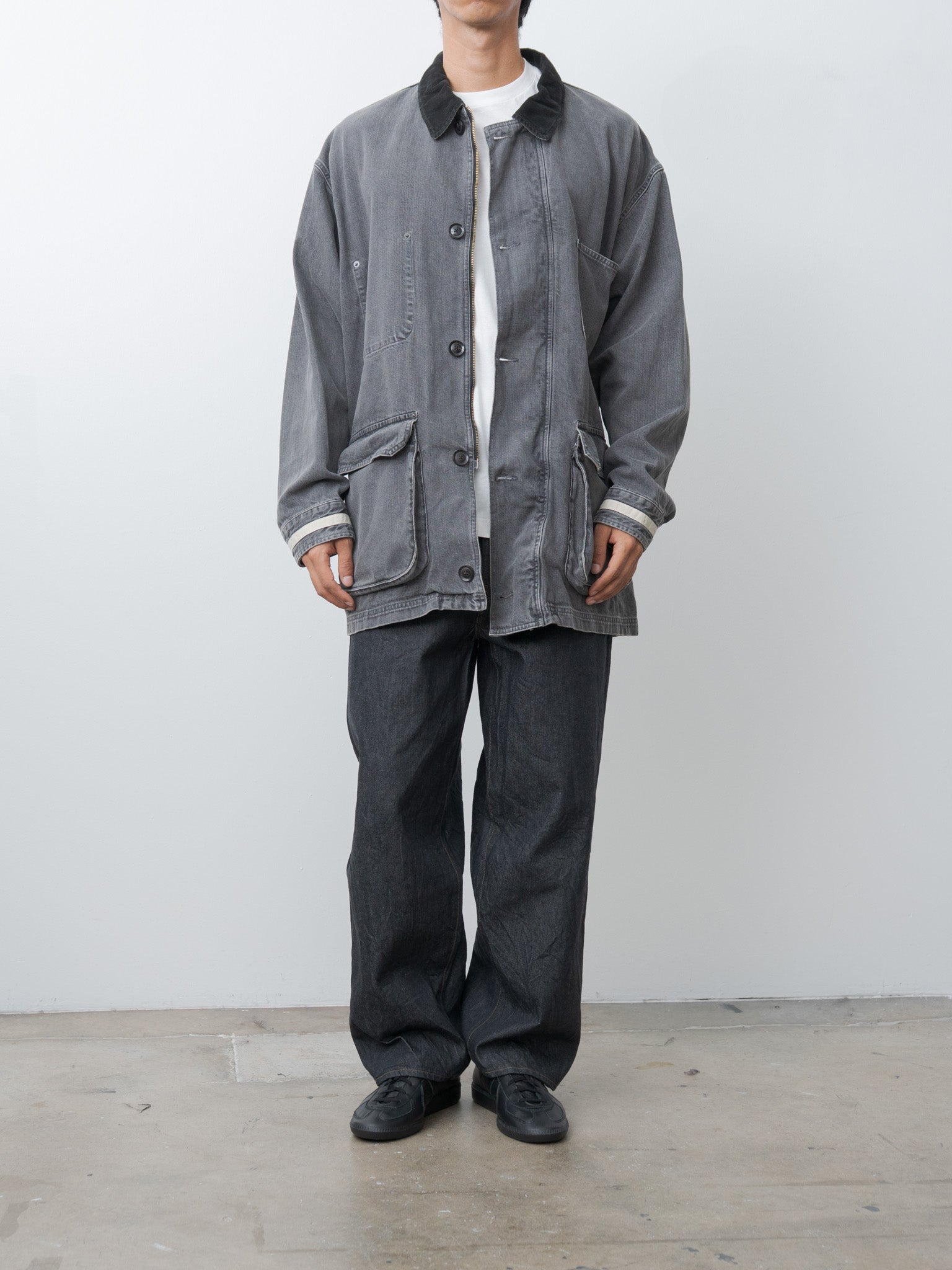 4600PL Swedish Military Trainer - Black (restocked)