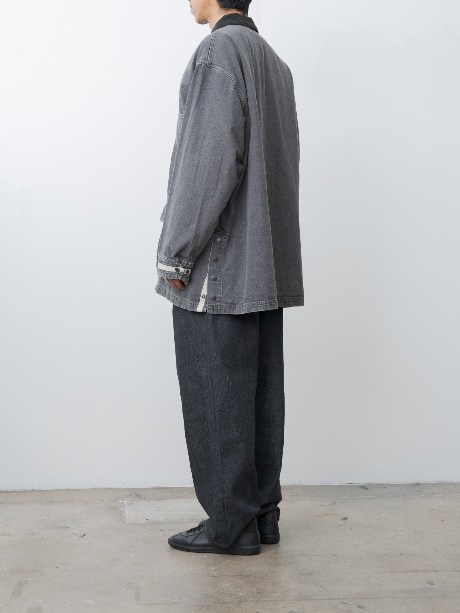 Vintaged Denim Coverall Half Coat - Black