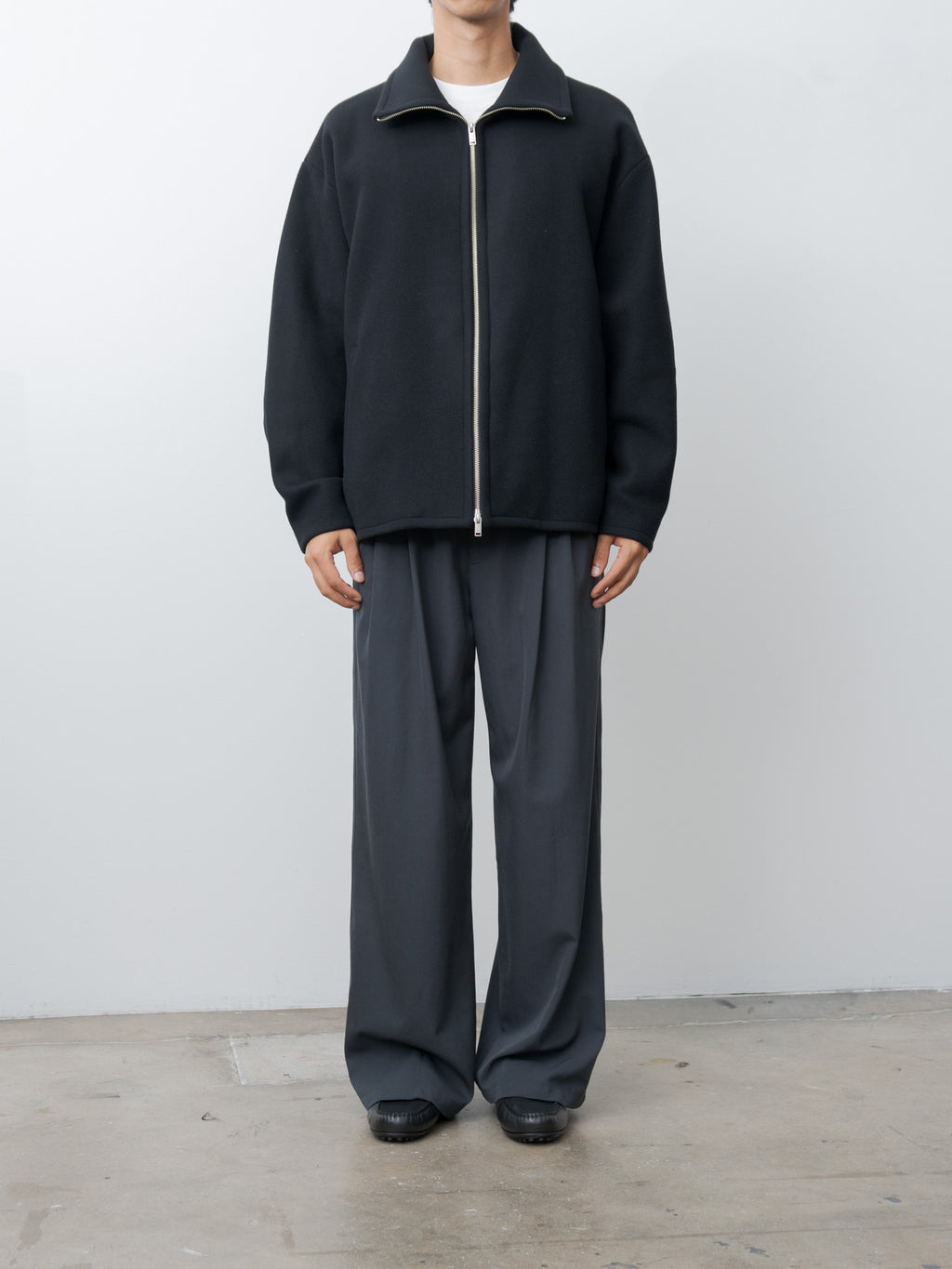 Wool Washer Twill 2pleated Wide-leg Easy Trousers - Navy