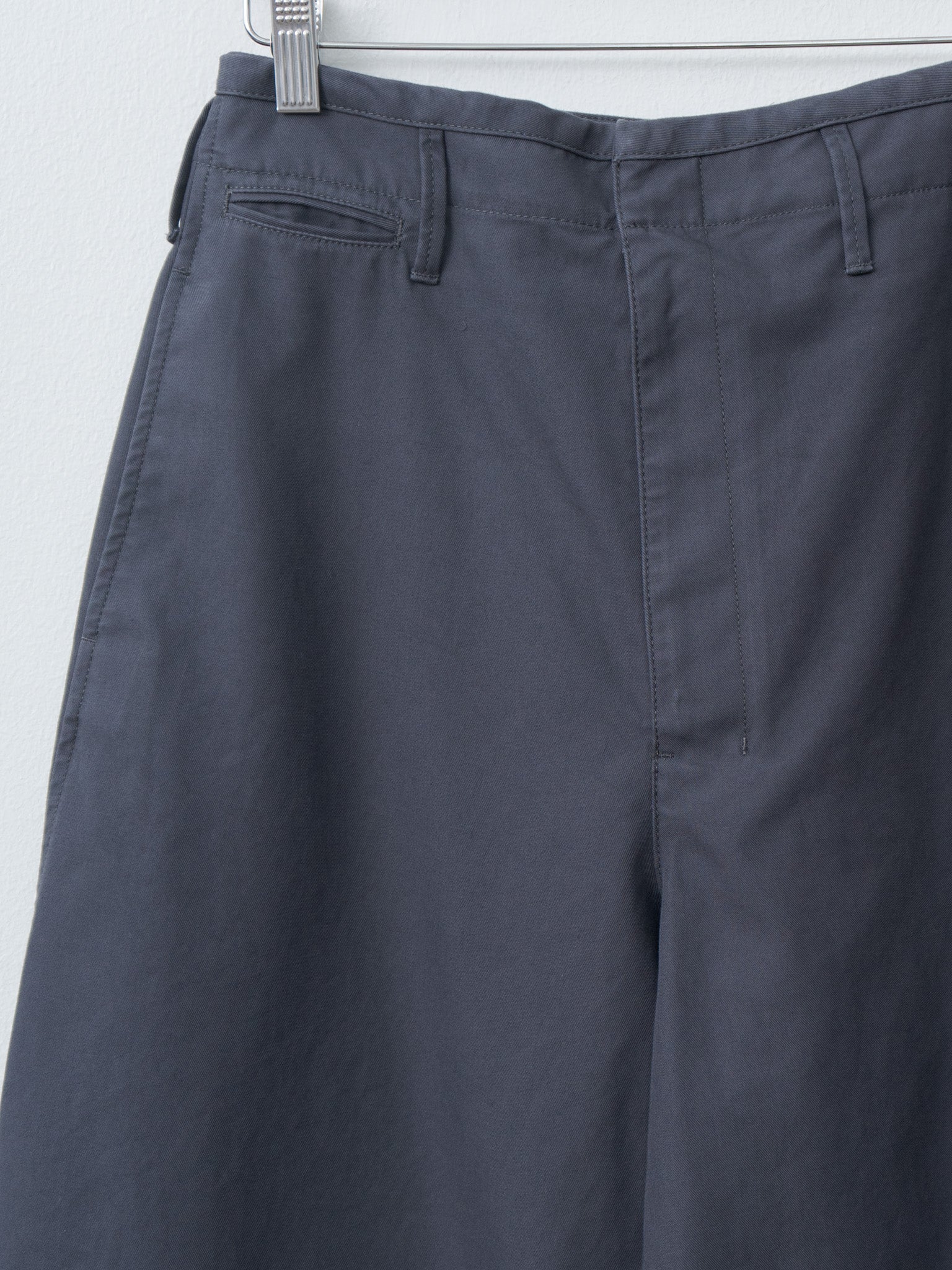 Large Chino - Graphite Blue